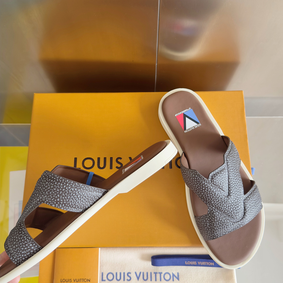 Louis Vuitton Male Sandals M-l-s