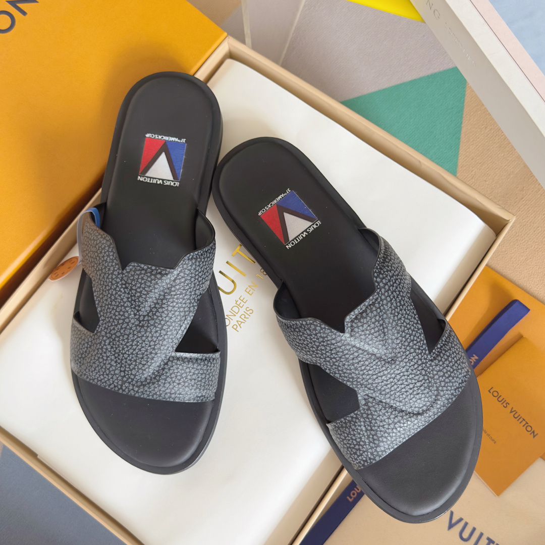 Louis Vuitton Male Sandals M-l-s