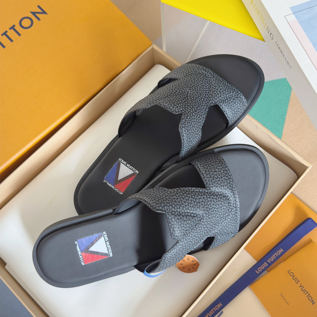 Louis Vuitton Male Sandals M-l-s