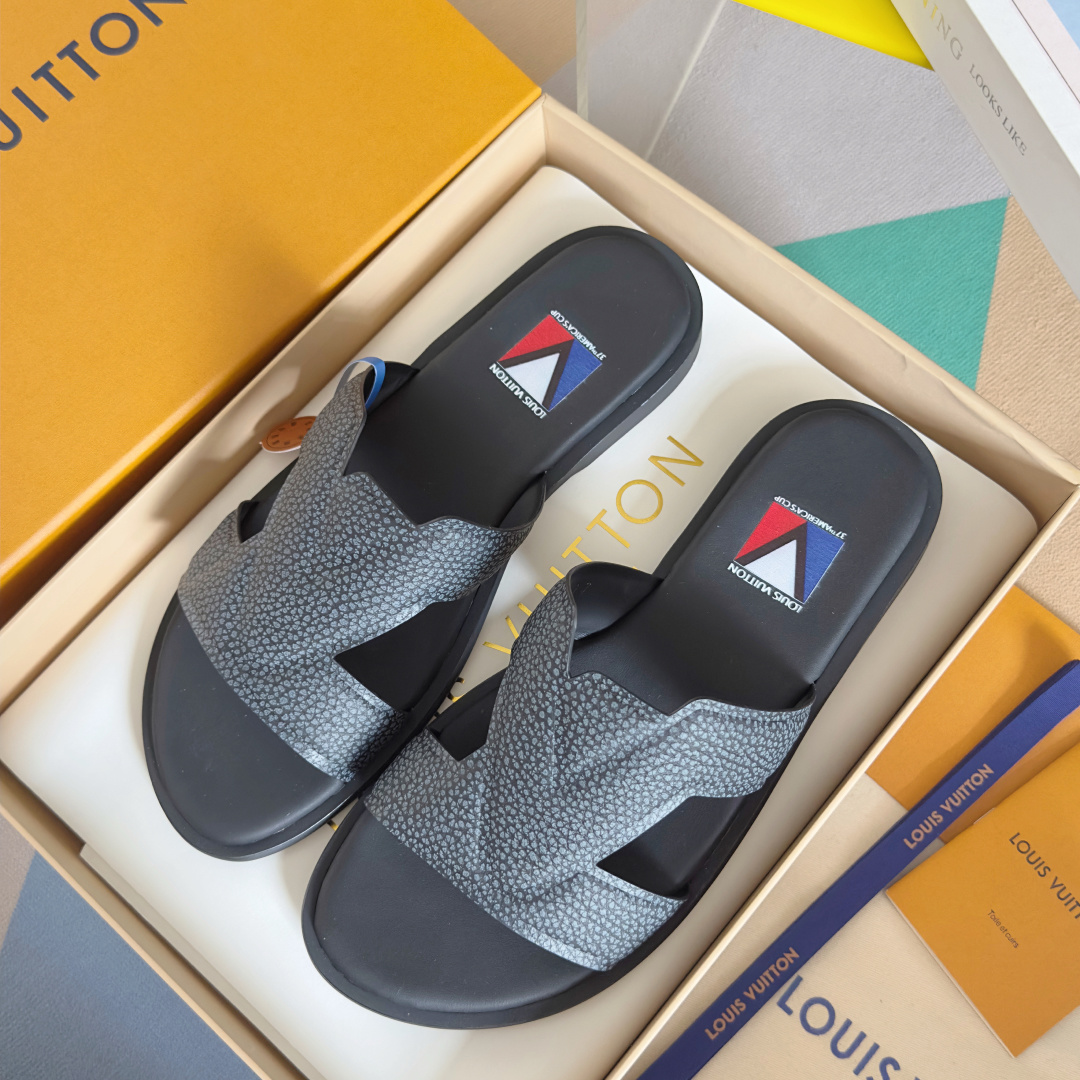 Louis Vuitton Male Sandals M-l-s