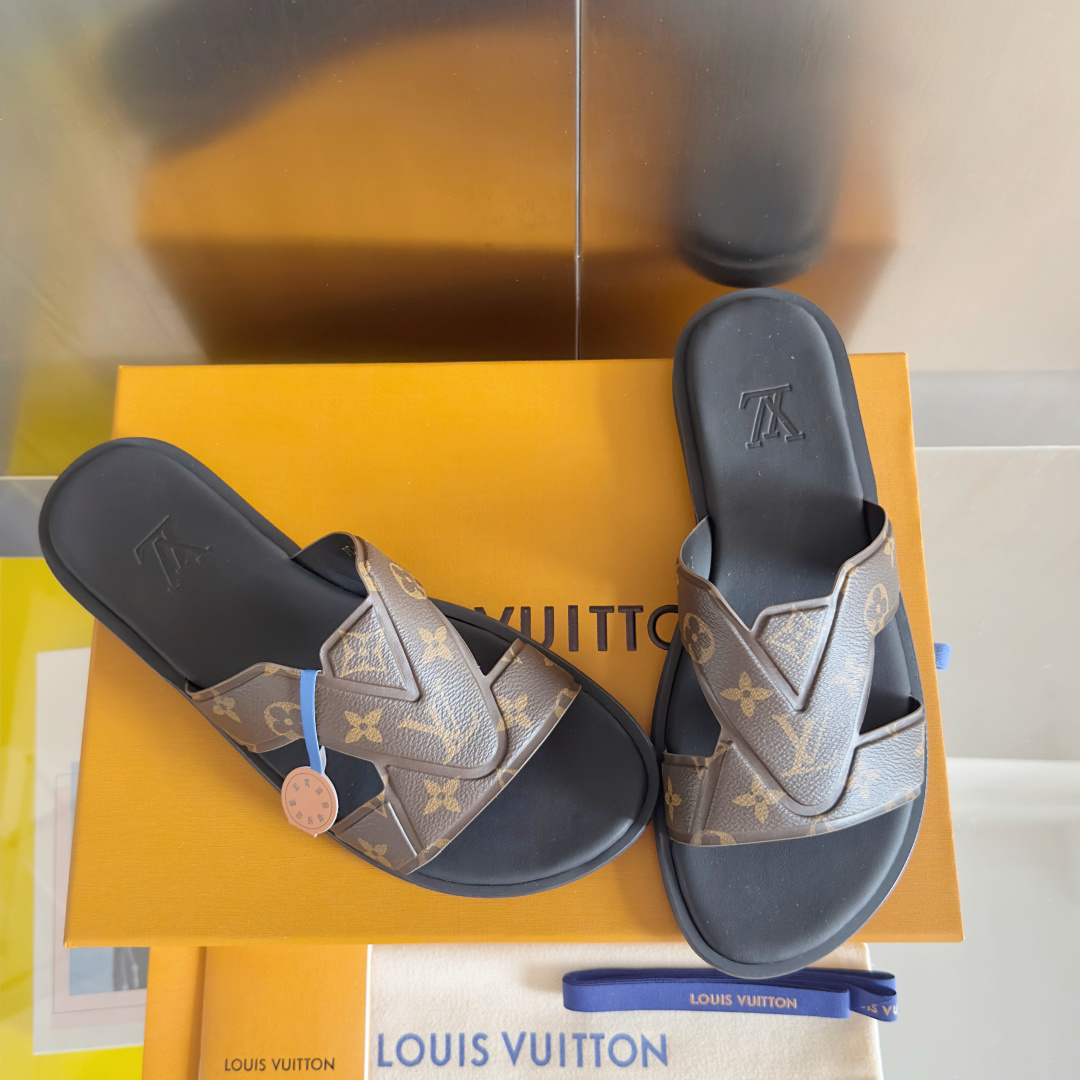 Louis Vuitton Male Sandals M-l-s