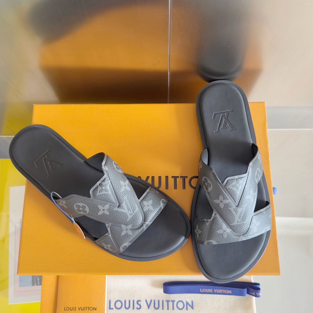 Louis Vuitton Male Sandals M-l-s