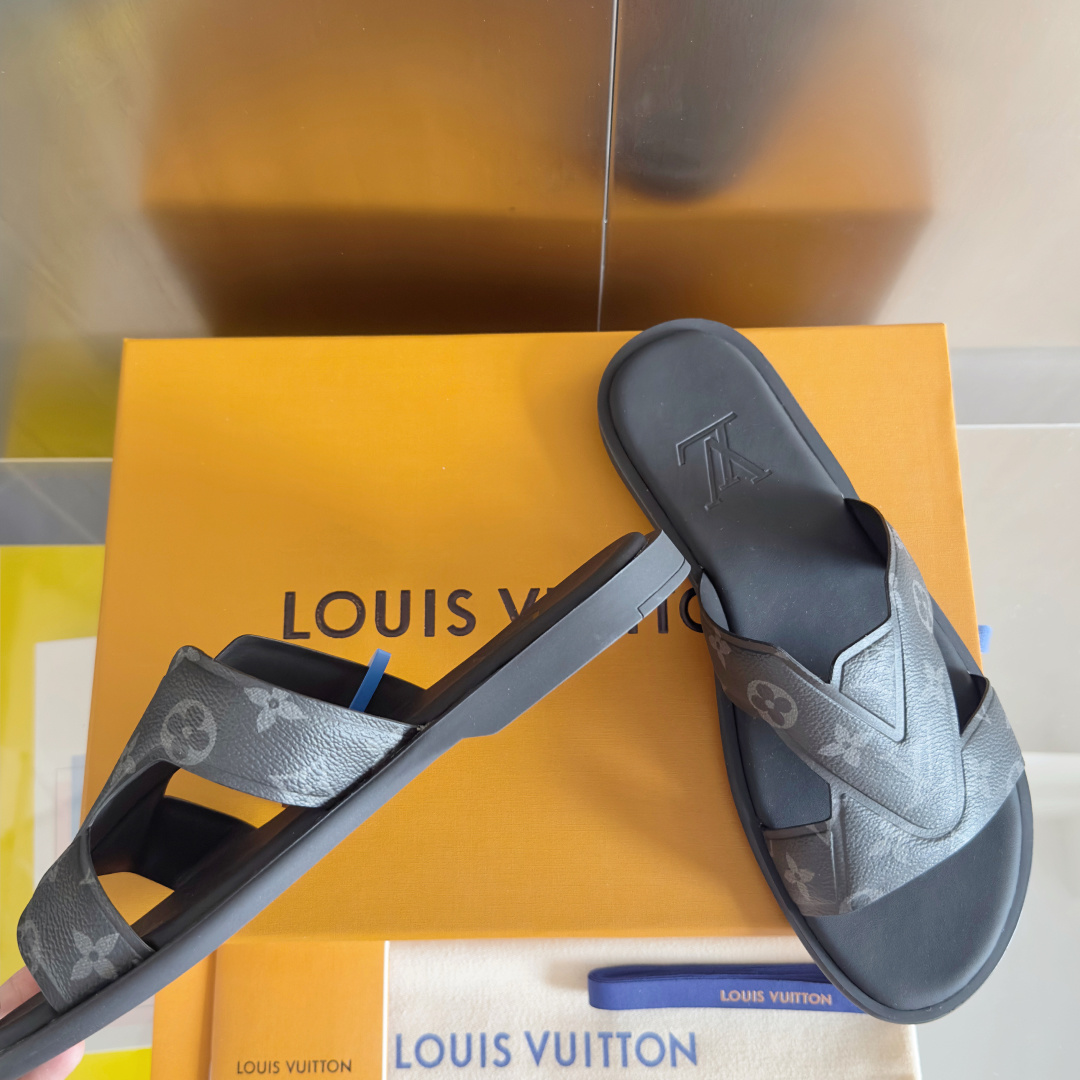 Louis Vuitton Male Sandals M-l-s
