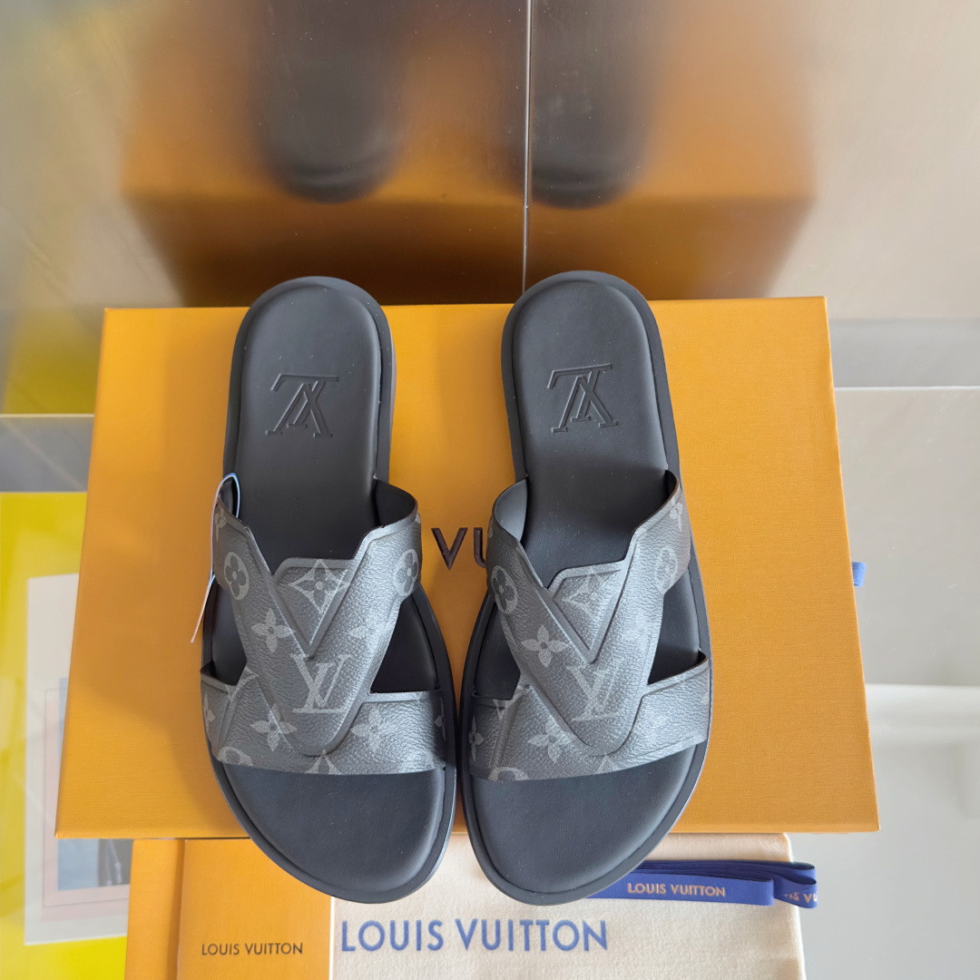 Louis Vuitton Male Sandals M-l-s