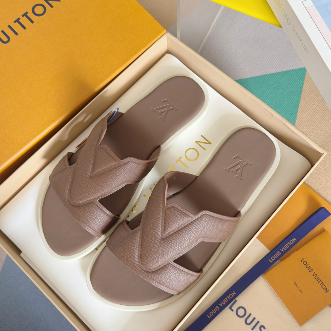 Louis Vuitton Male Sandals M-l-s