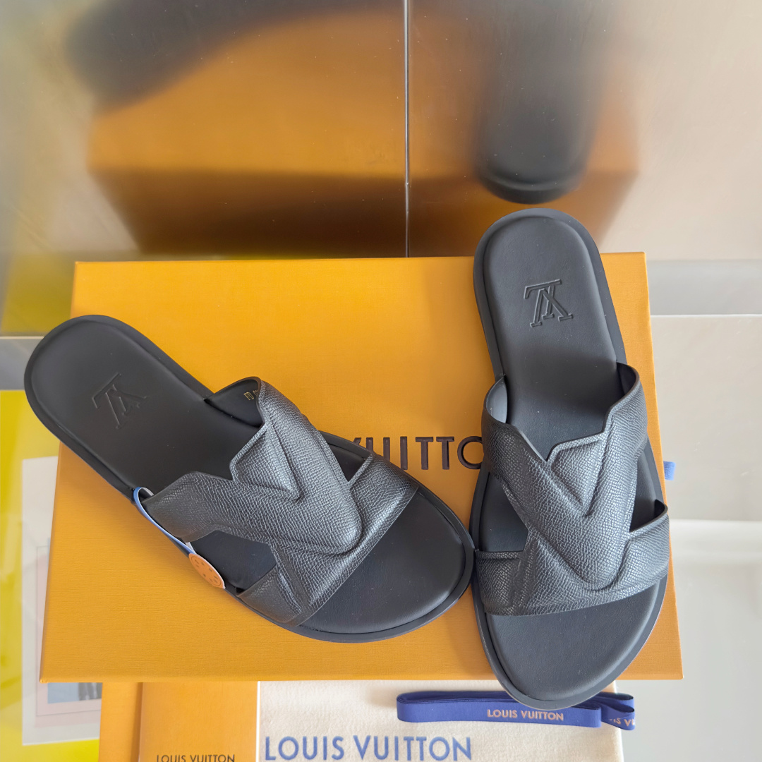 Louis Vuitton Male Sandals M-l-s