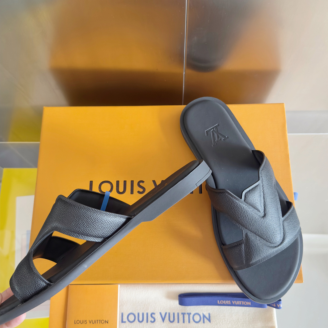 Louis Vuitton Male Sandals M-l-s