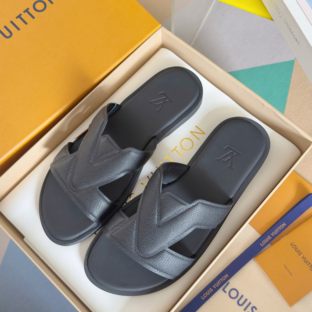 Louis Vuitton Male Sandals M-l-s