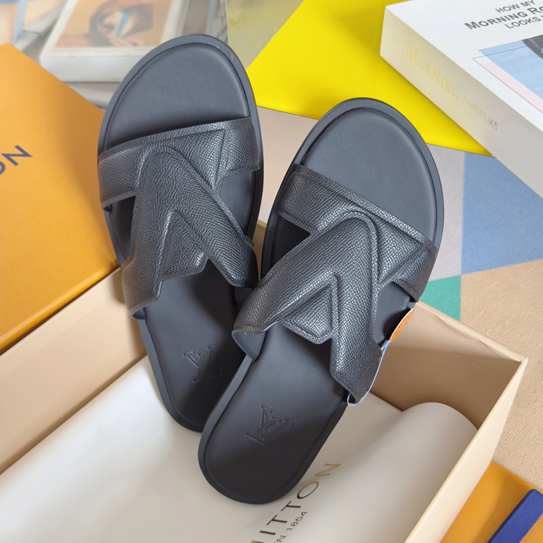 Louis Vuitton Male Sandals M-l-s