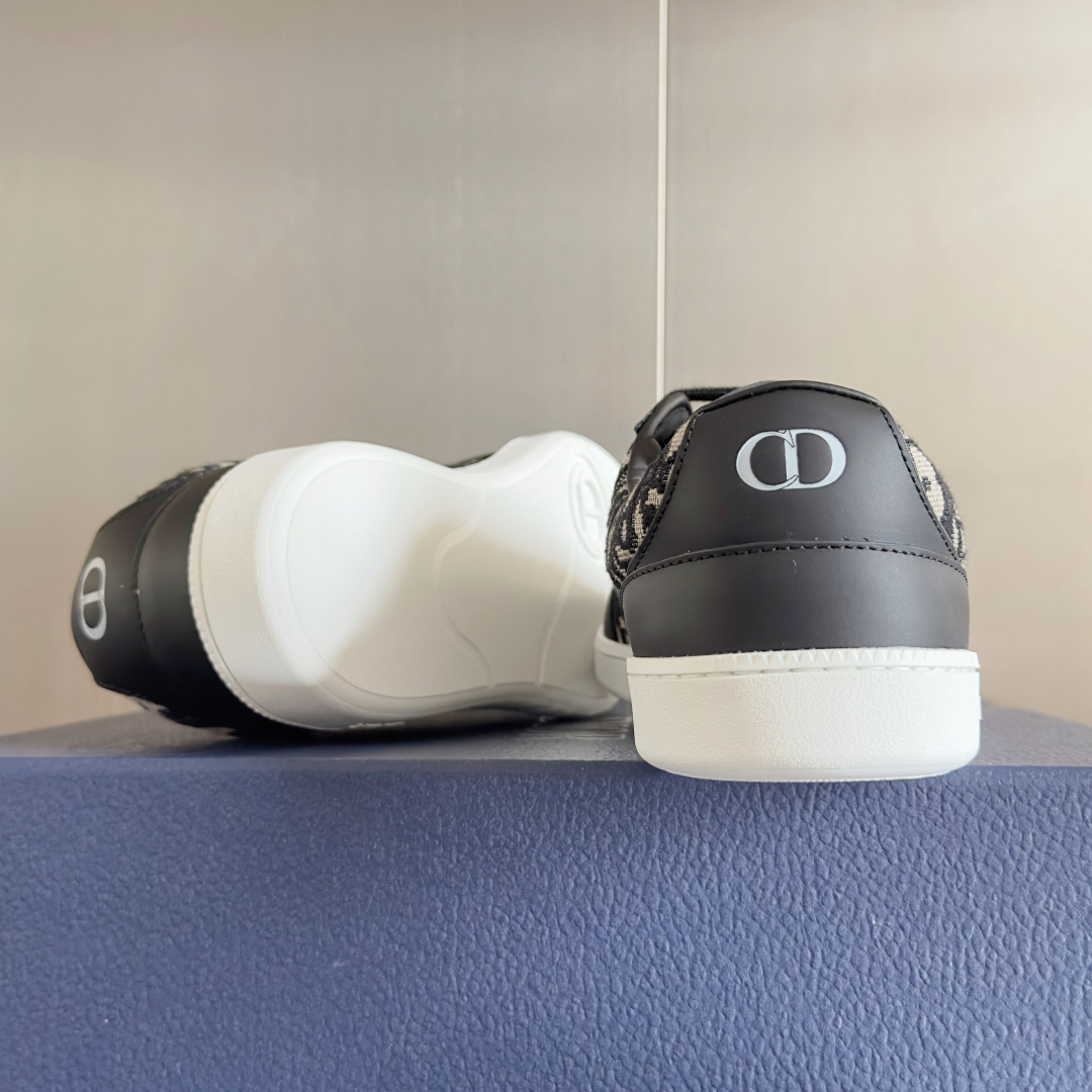 Dior Male Sneakers Black M-s