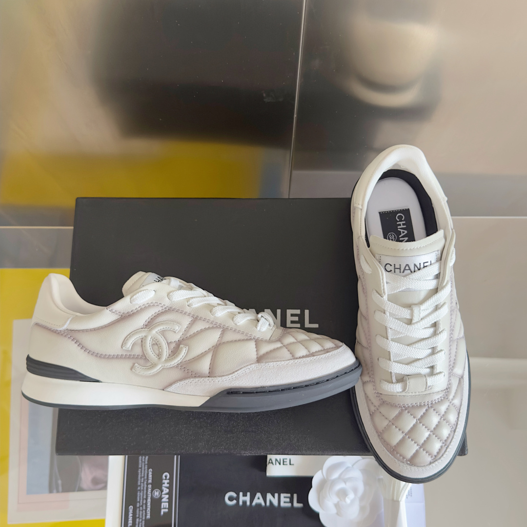 Chanel Female Sneakers M-l-s