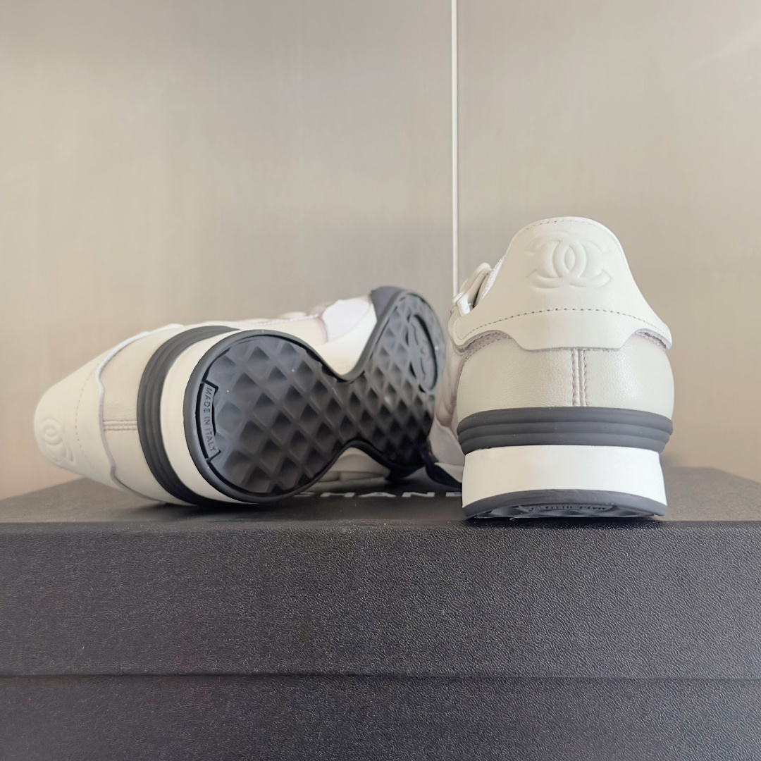 Chanel Female Sneakers M-l-s