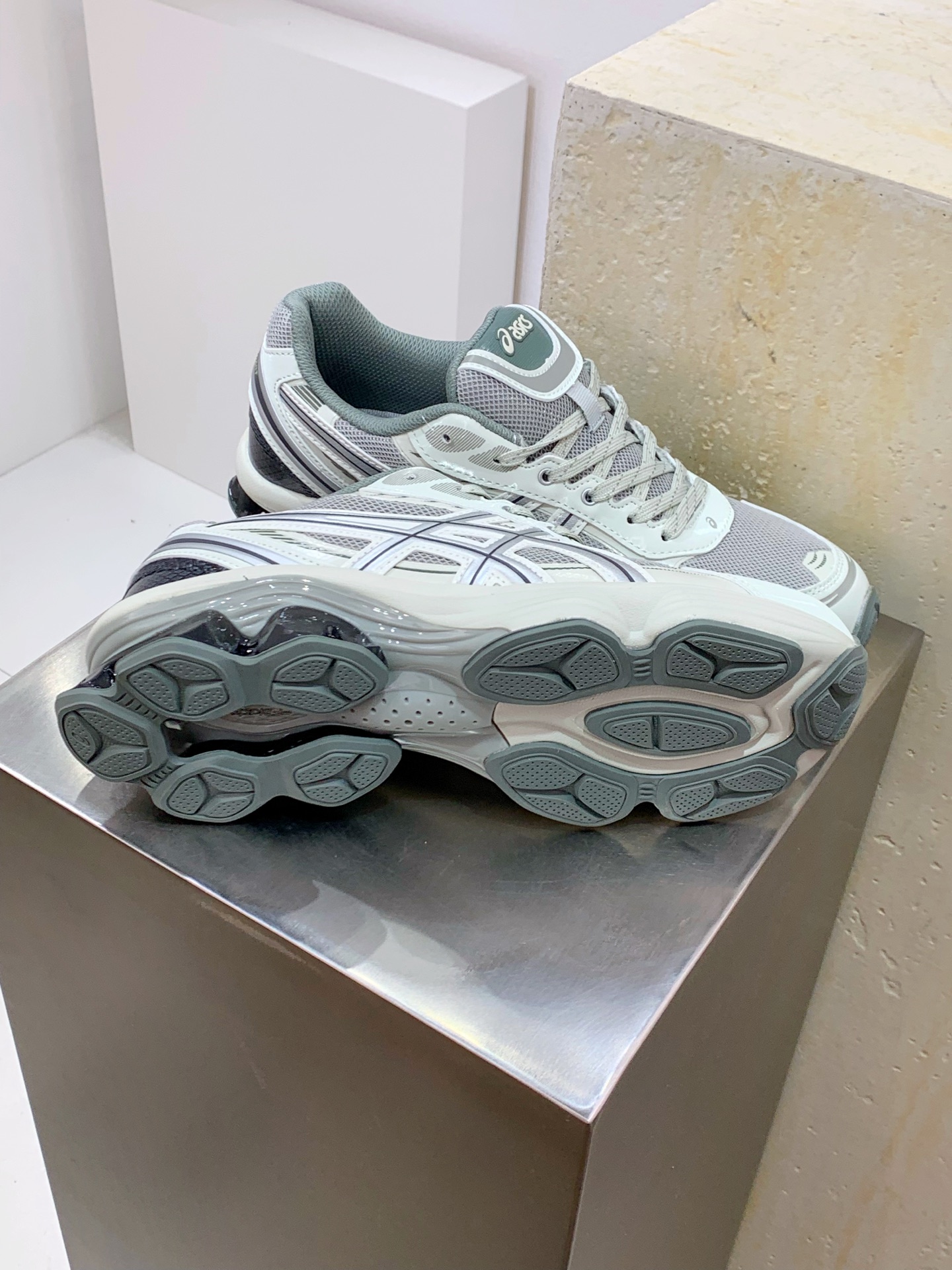 Asics Running Shoes Breathable L-s