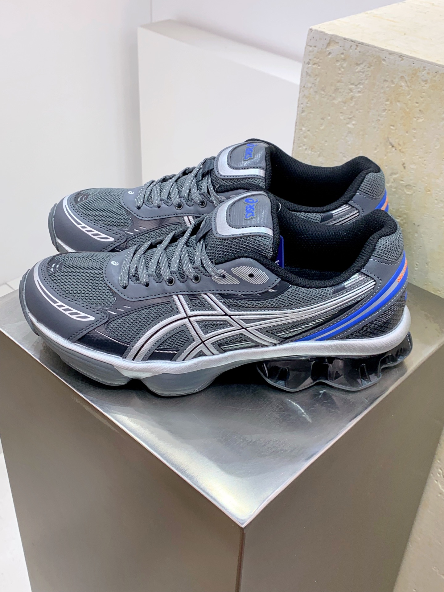 Asics Running Shoes Breathable L-s