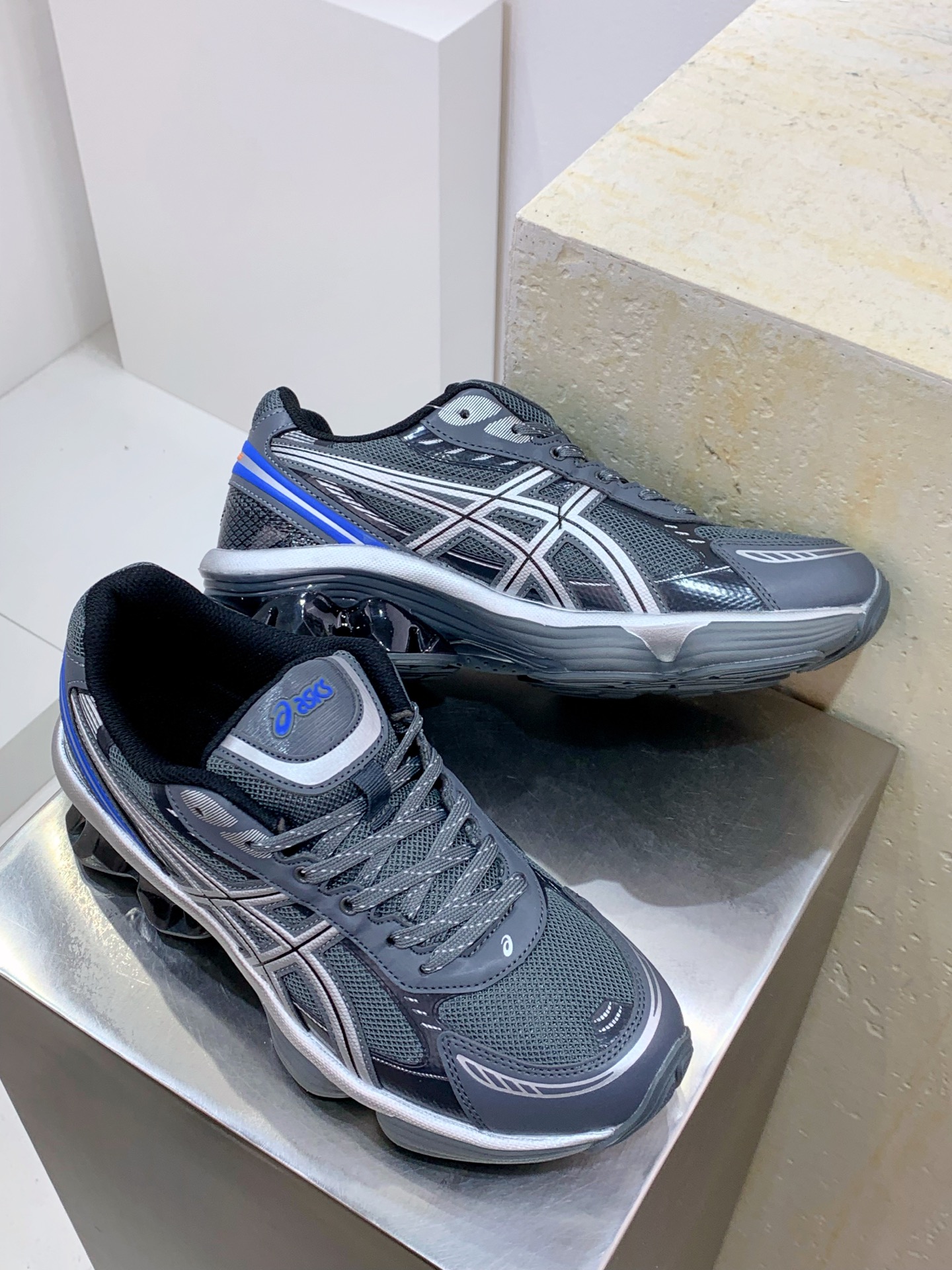 Asics Running Shoes Breathable L-s