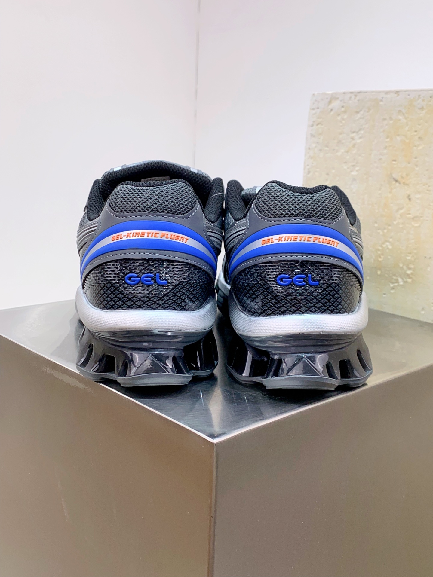 Asics Running Shoes Breathable L-s