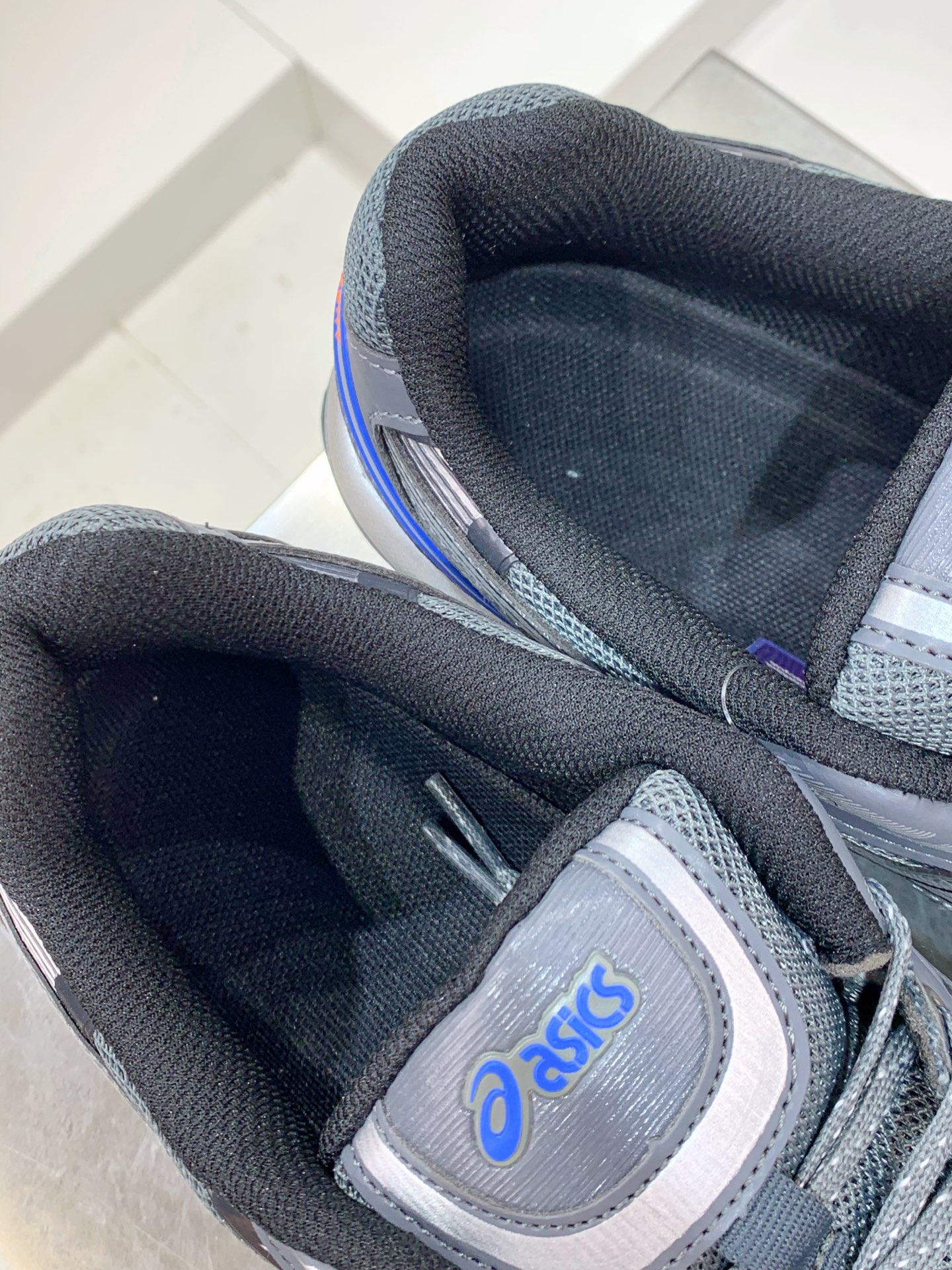 Asics Running Shoes Breathable L-s