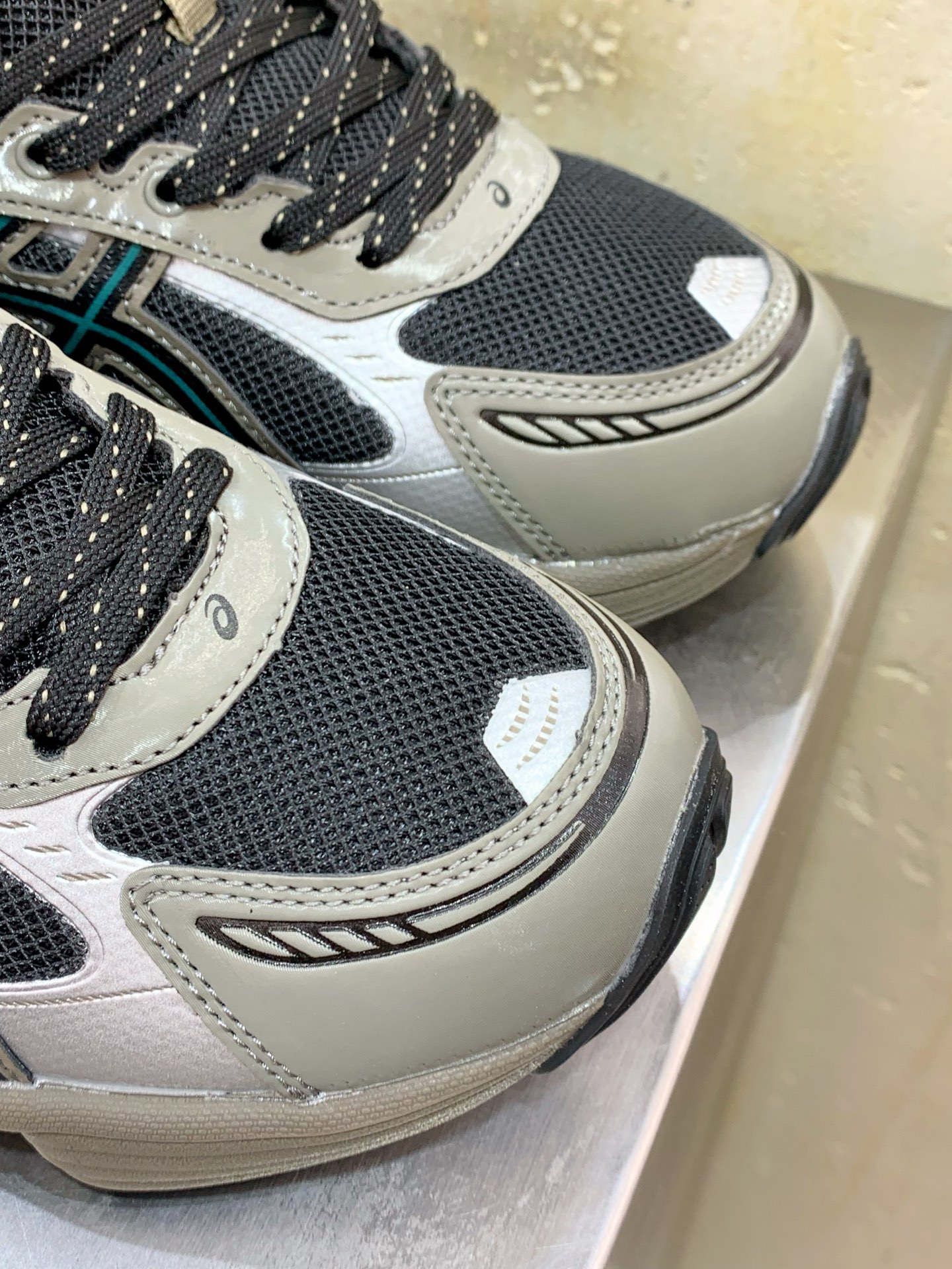 Asics Running Shoes Breathable L-s