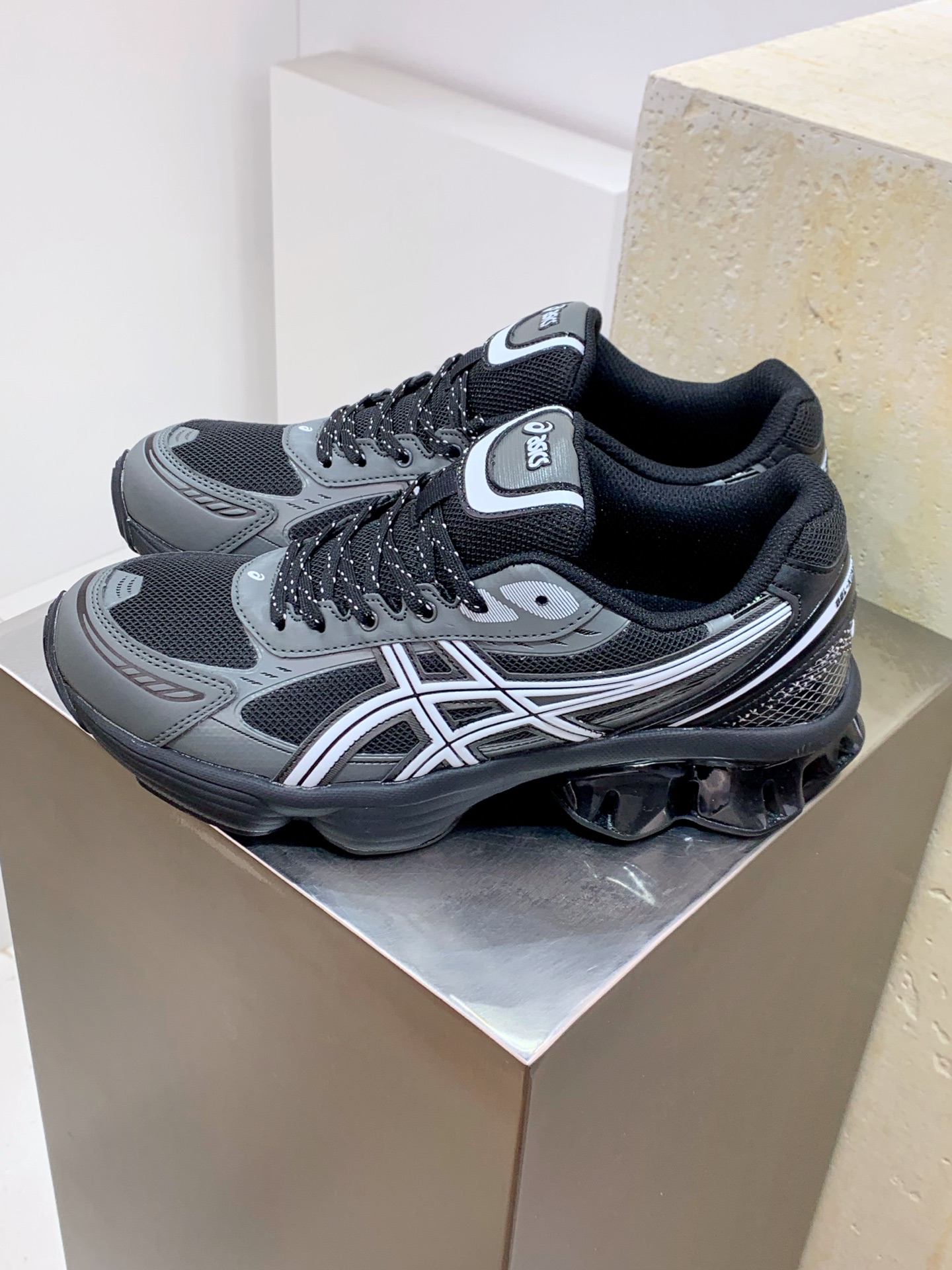 Asics Running Shoes Breathable L-s