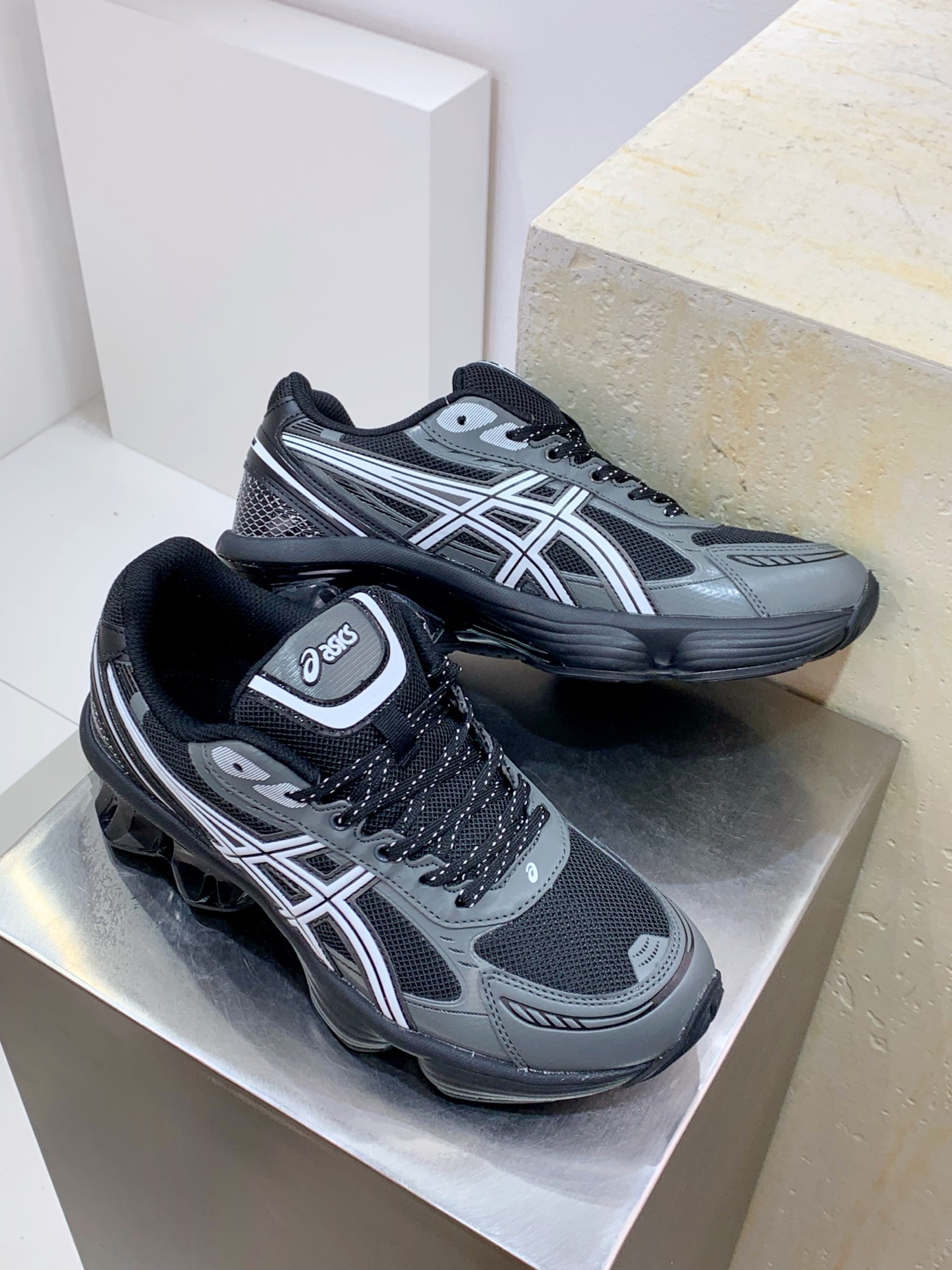 Asics Running Shoes Breathable L-s