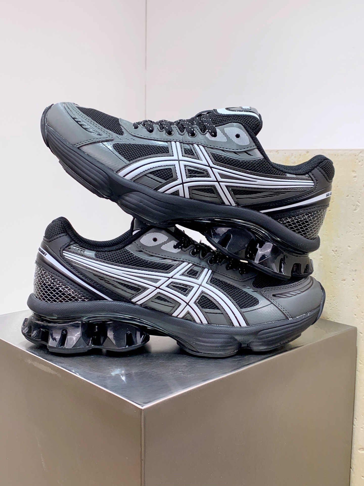 Asics Running Shoes Breathable L-s