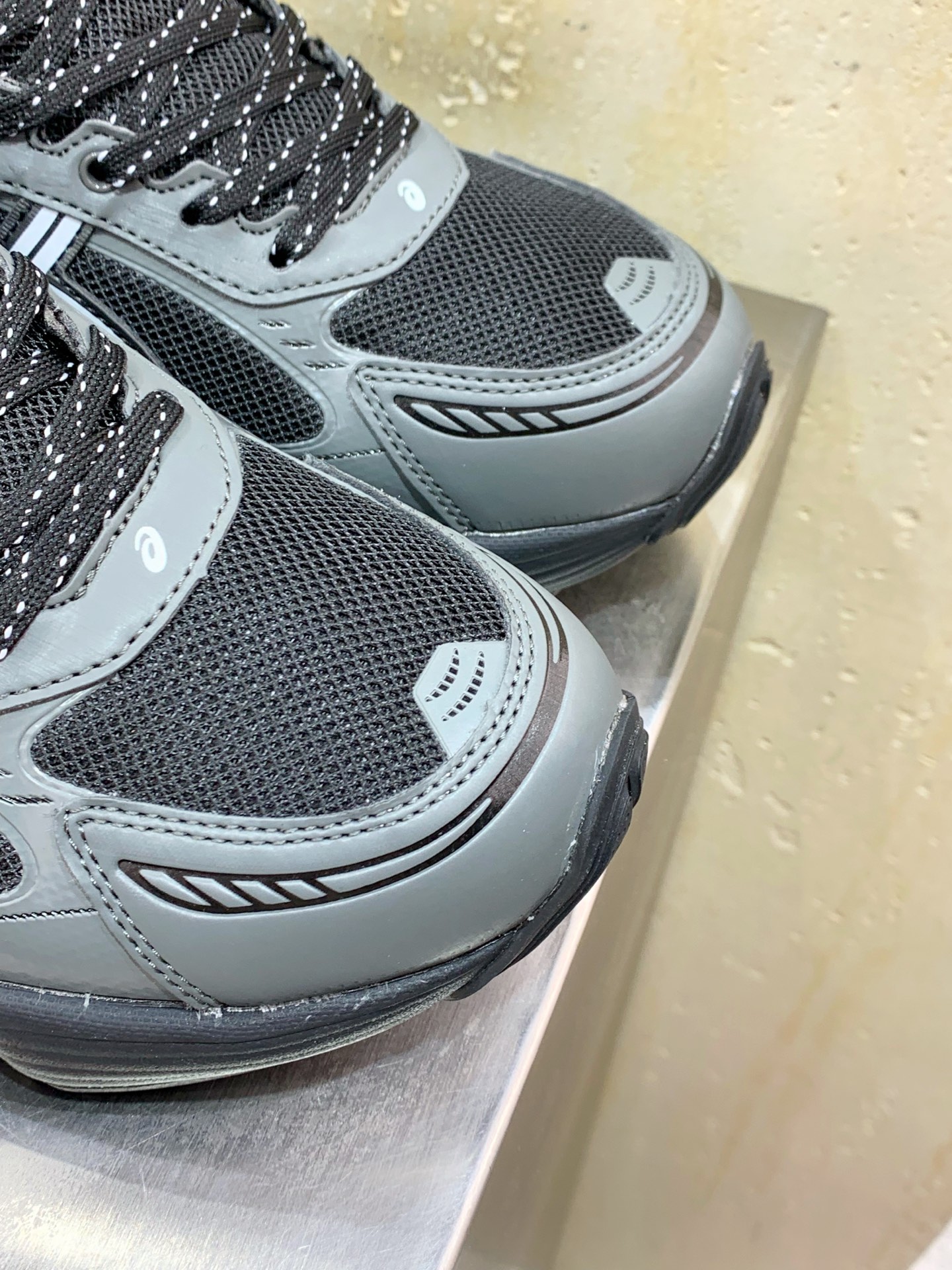 Asics Running Shoes Breathable L-s