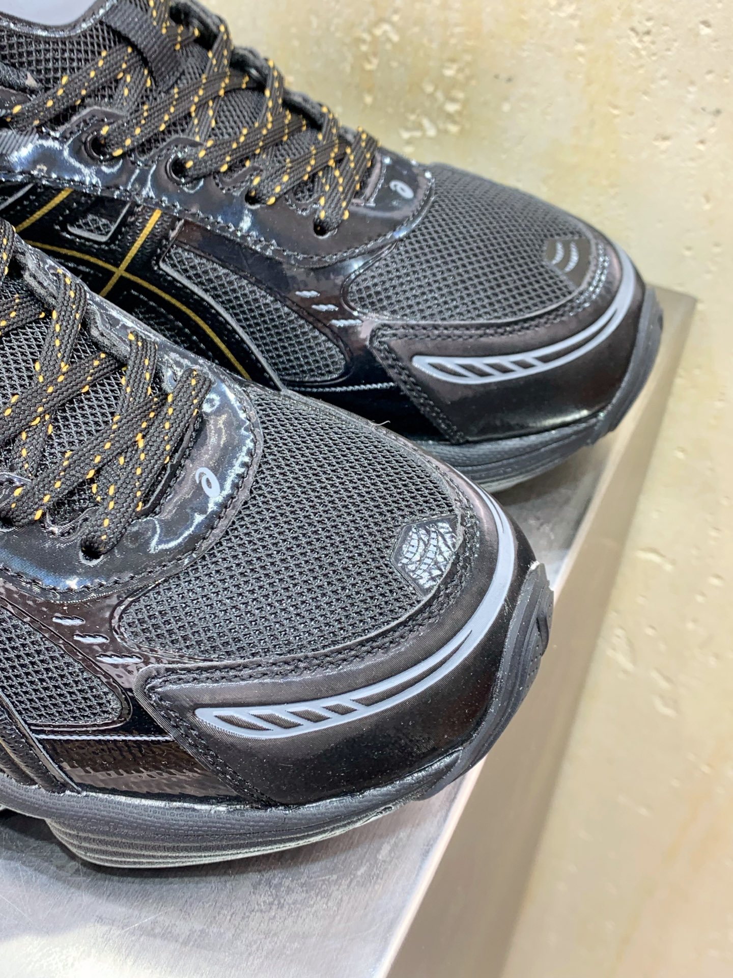 Asics Running Shoes Breathable L-s