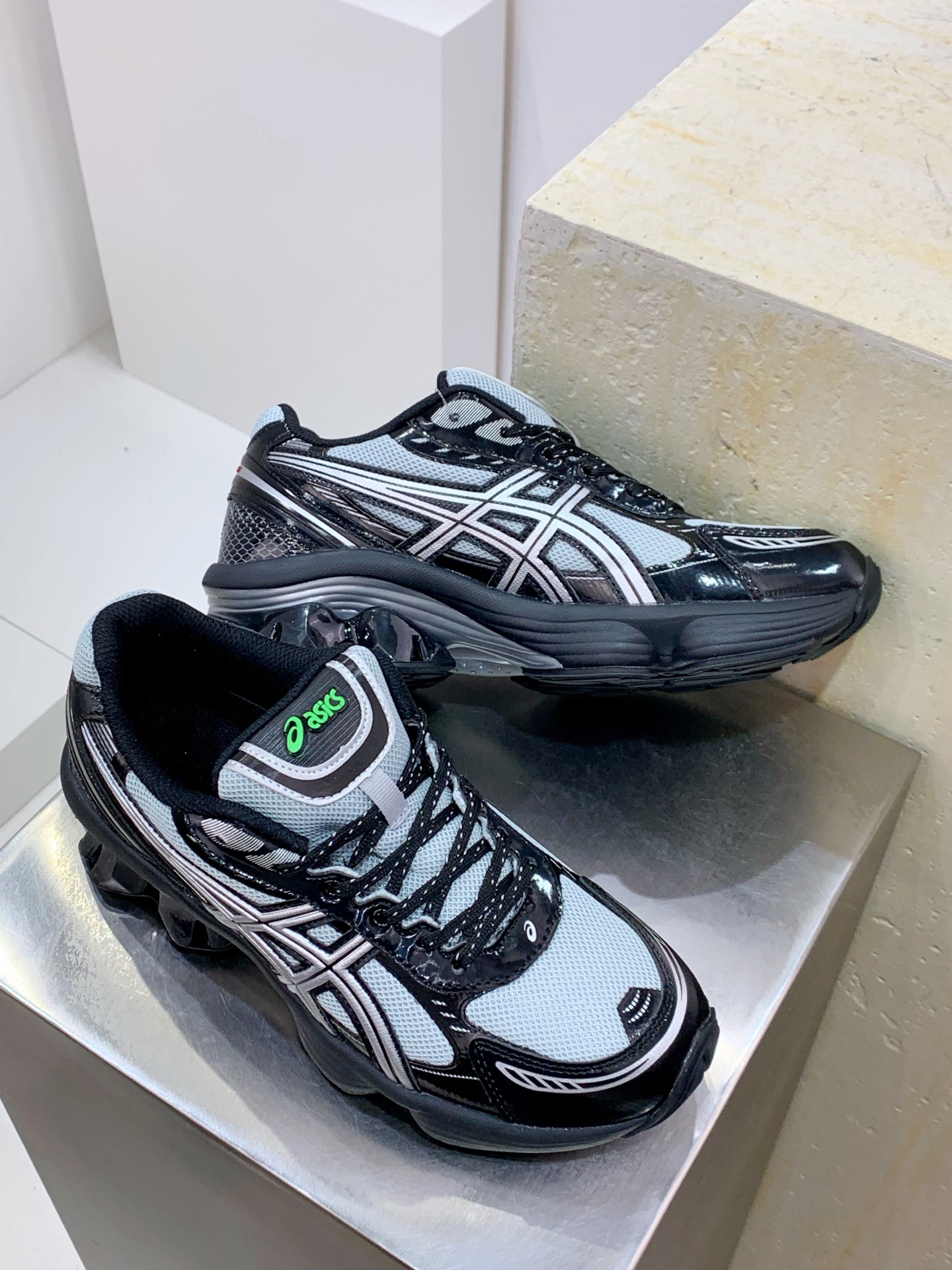 Asics Running Shoes Breathable L-s