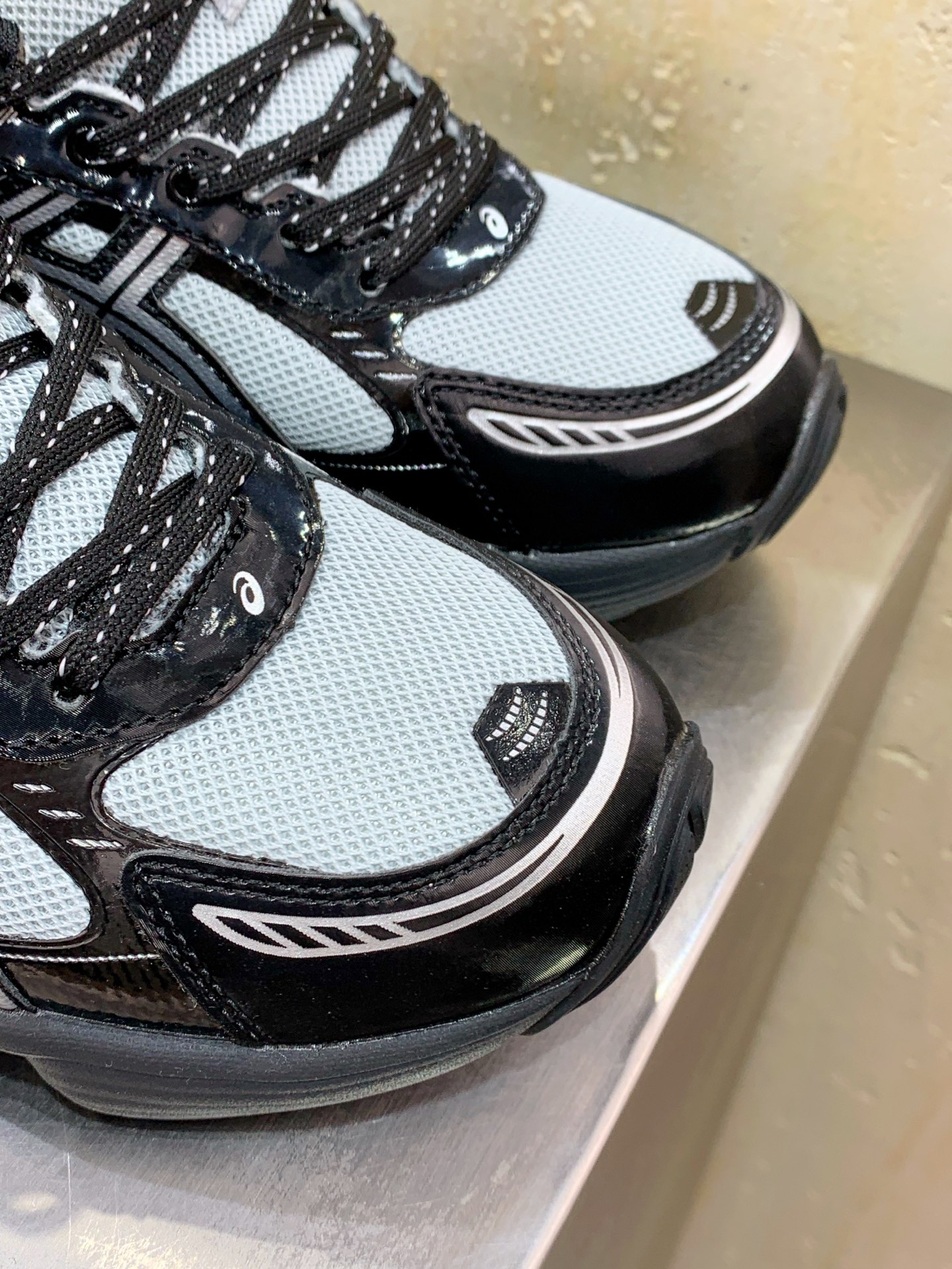 Asics Running Shoes Breathable L-s