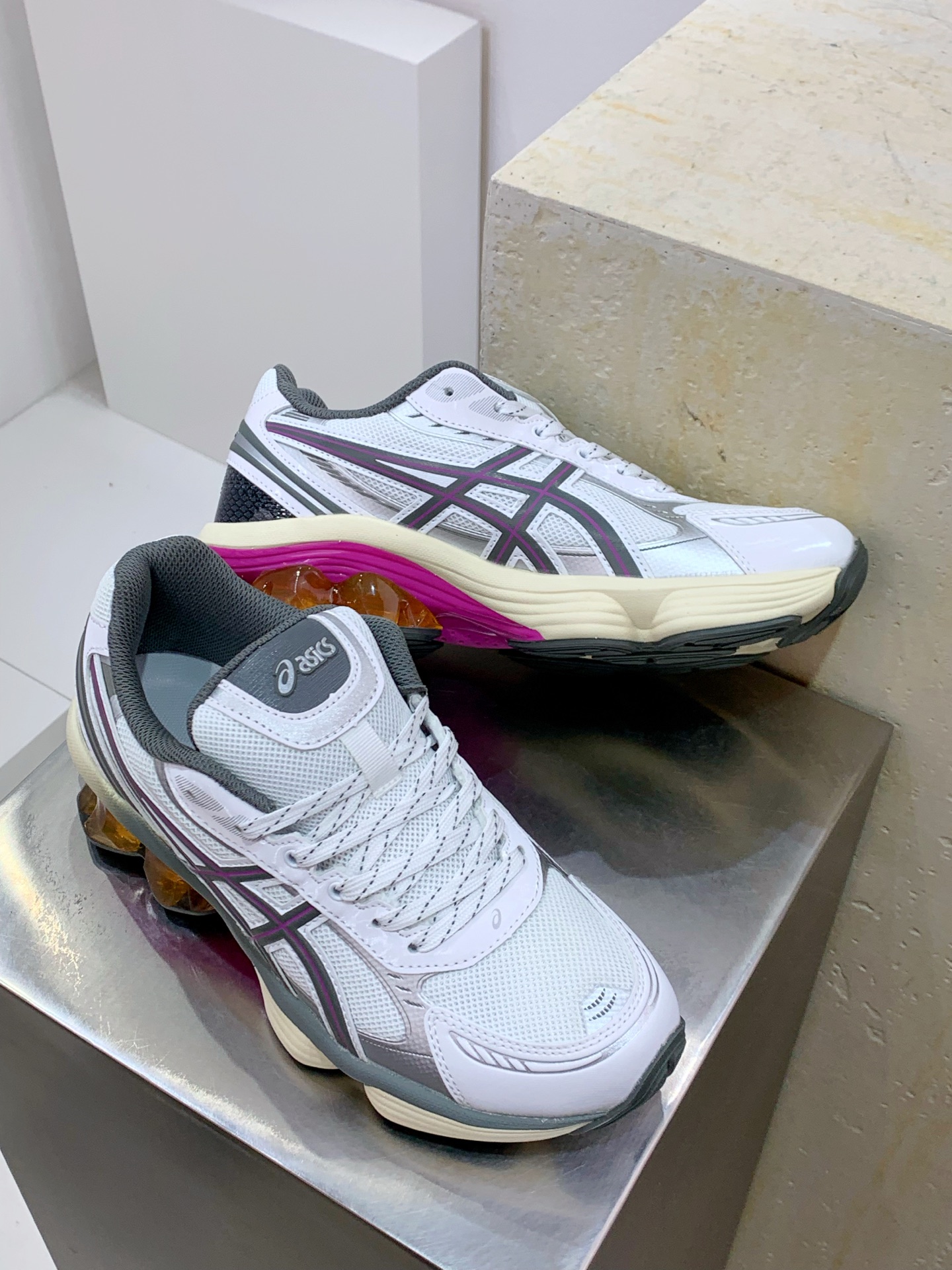 Asics Running Shoes Breathable L-s