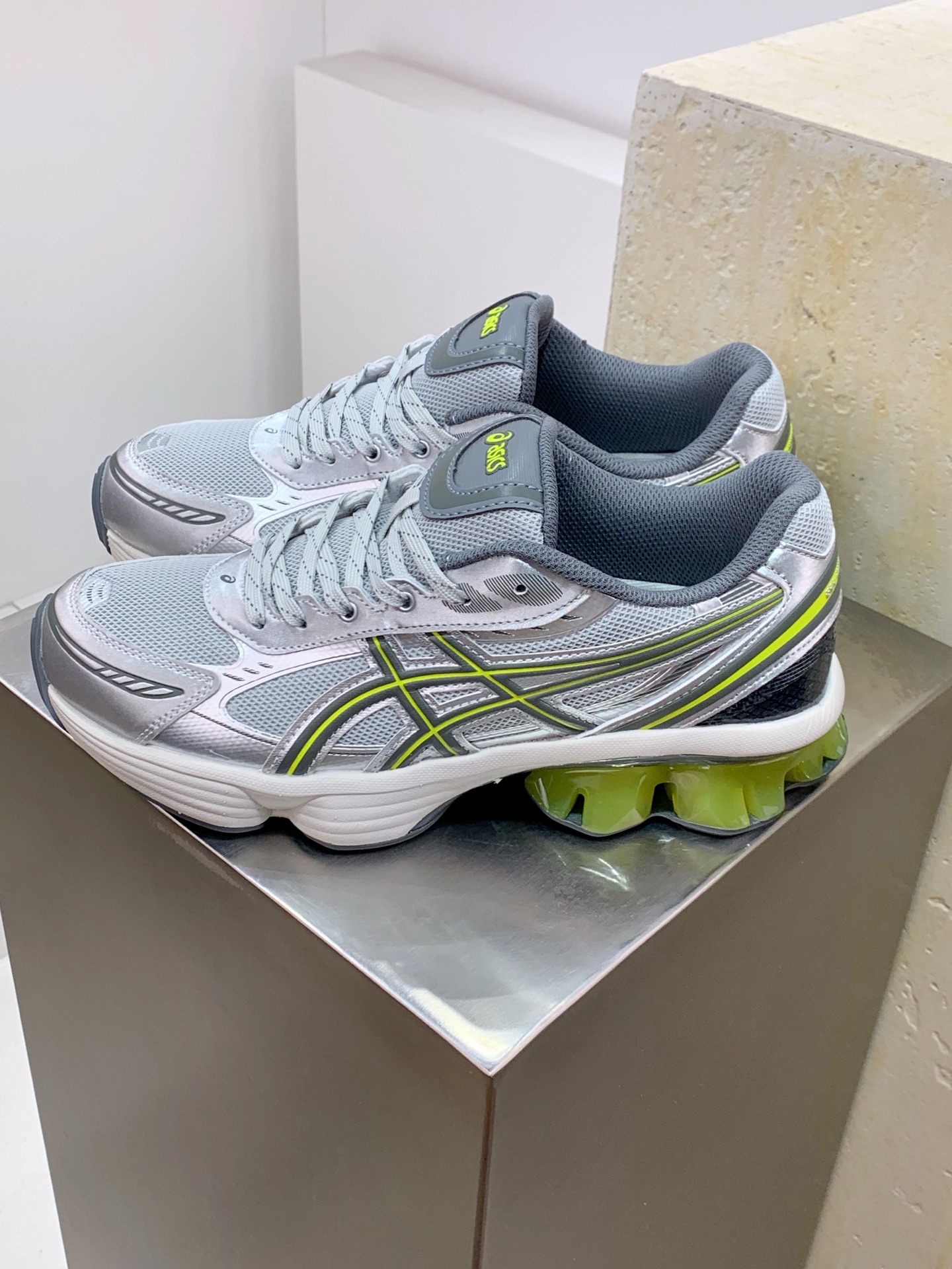 Asics Running Shoes Breathable L-s