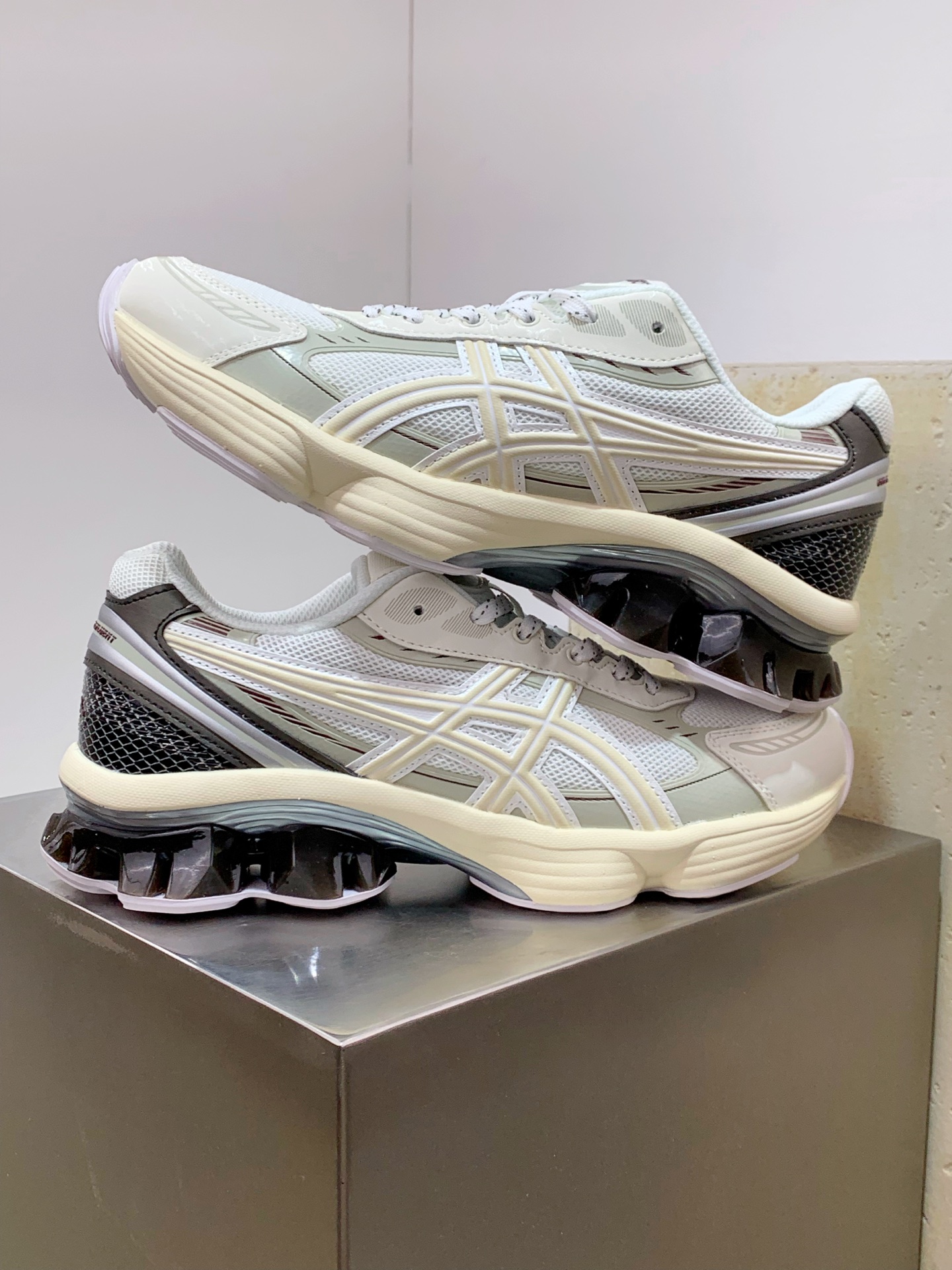 Asics Running Shoes Breathable L-s