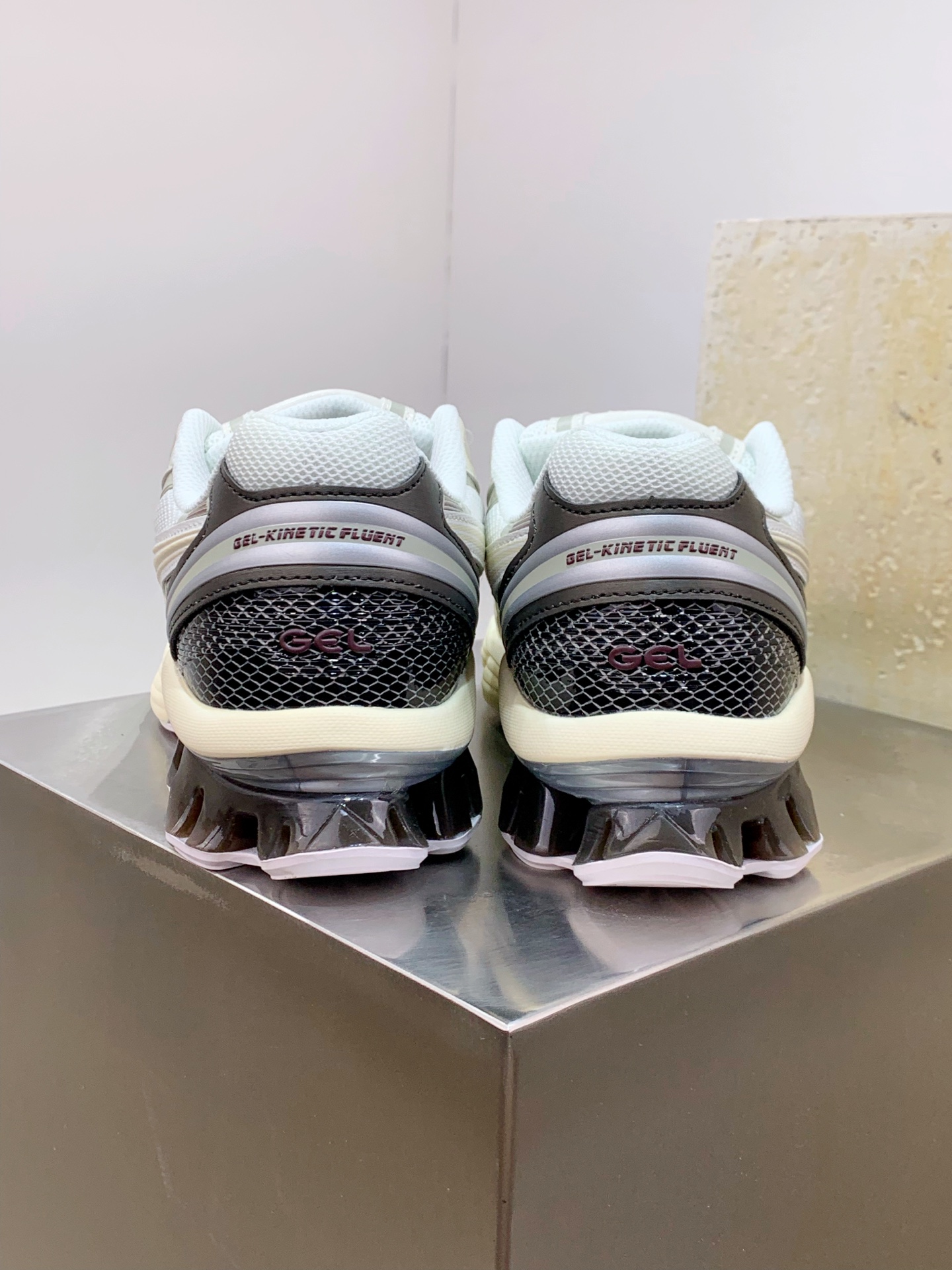 Asics Running Shoes Breathable L-s