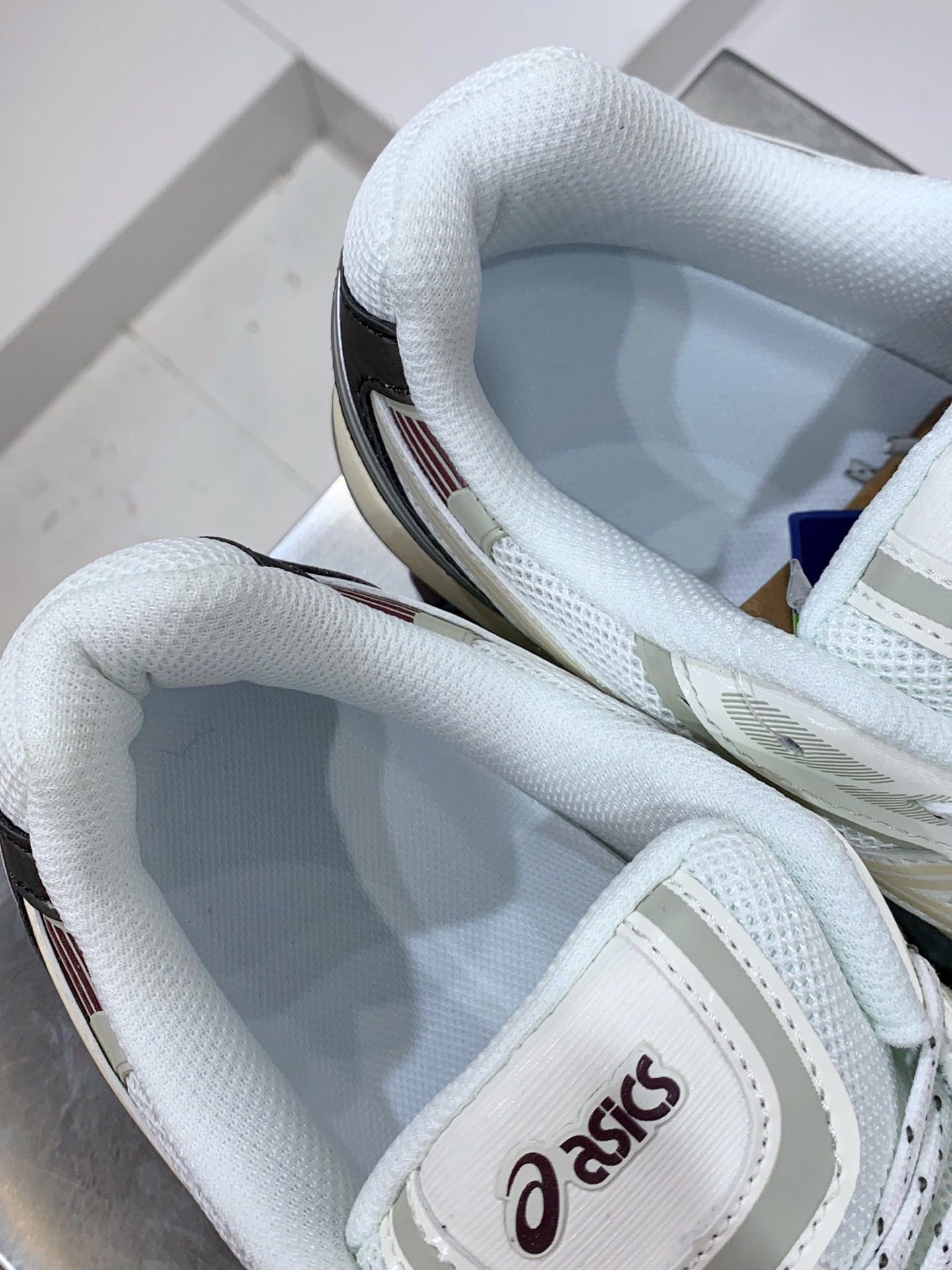 Asics Running Shoes Breathable L-s