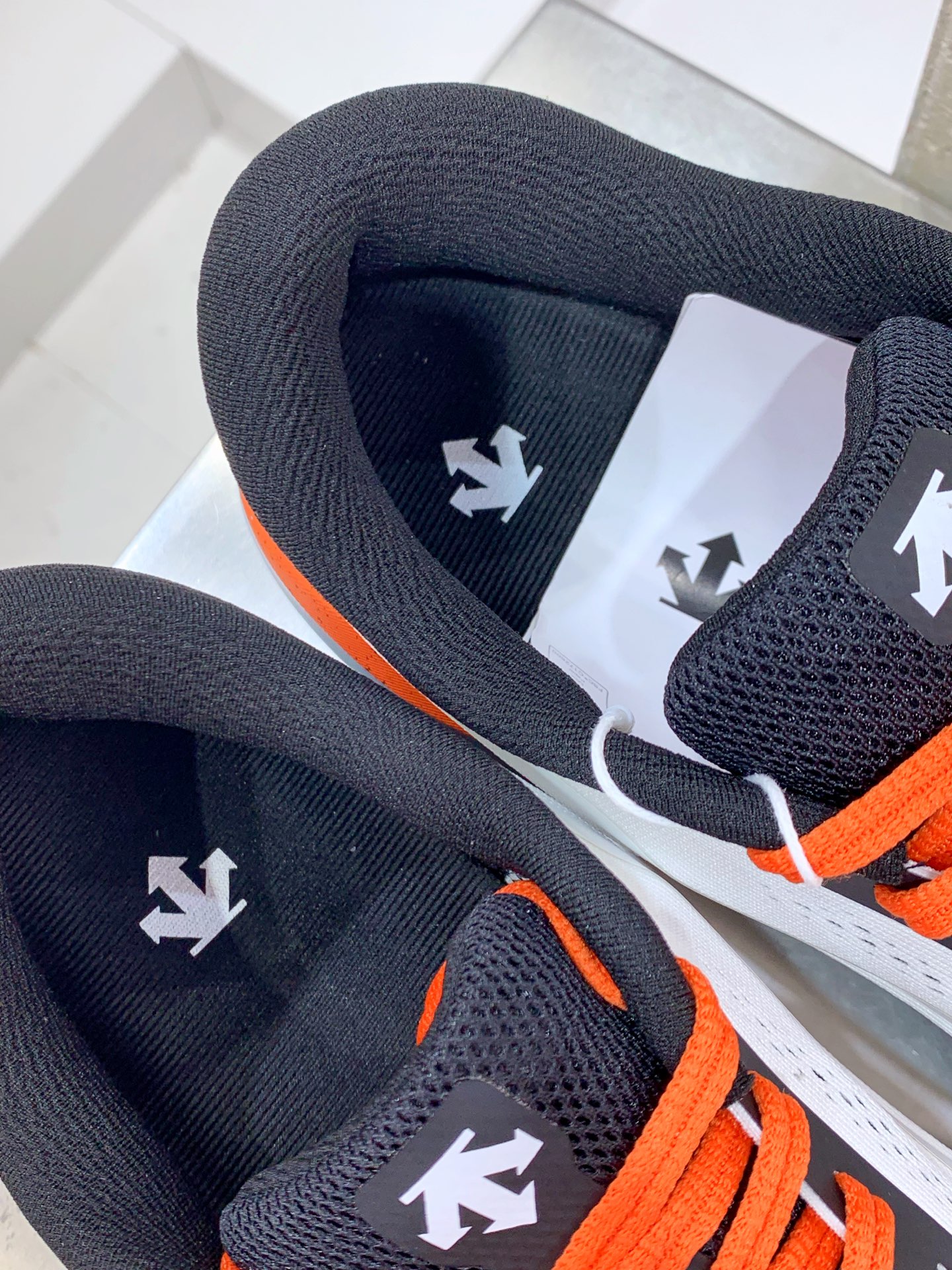 Descente Male Running Shoes Breathable M-l-s