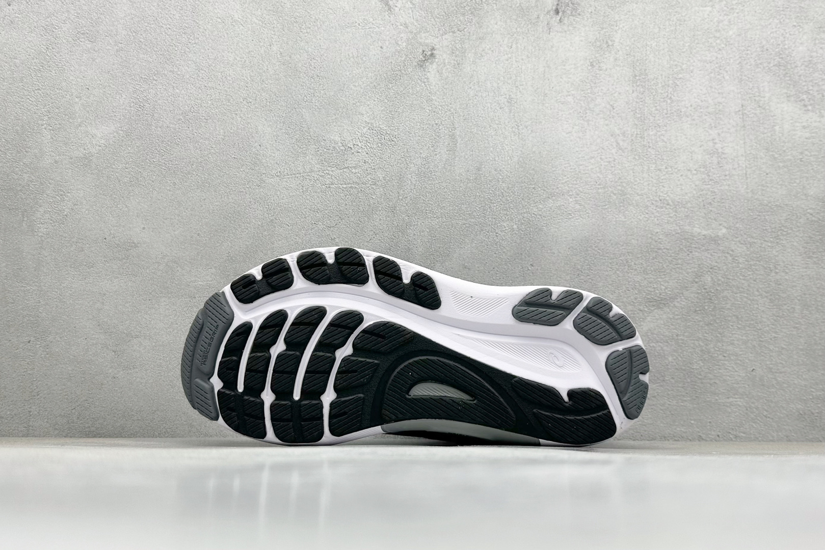 Asics Basic Shoes Mesh L-s