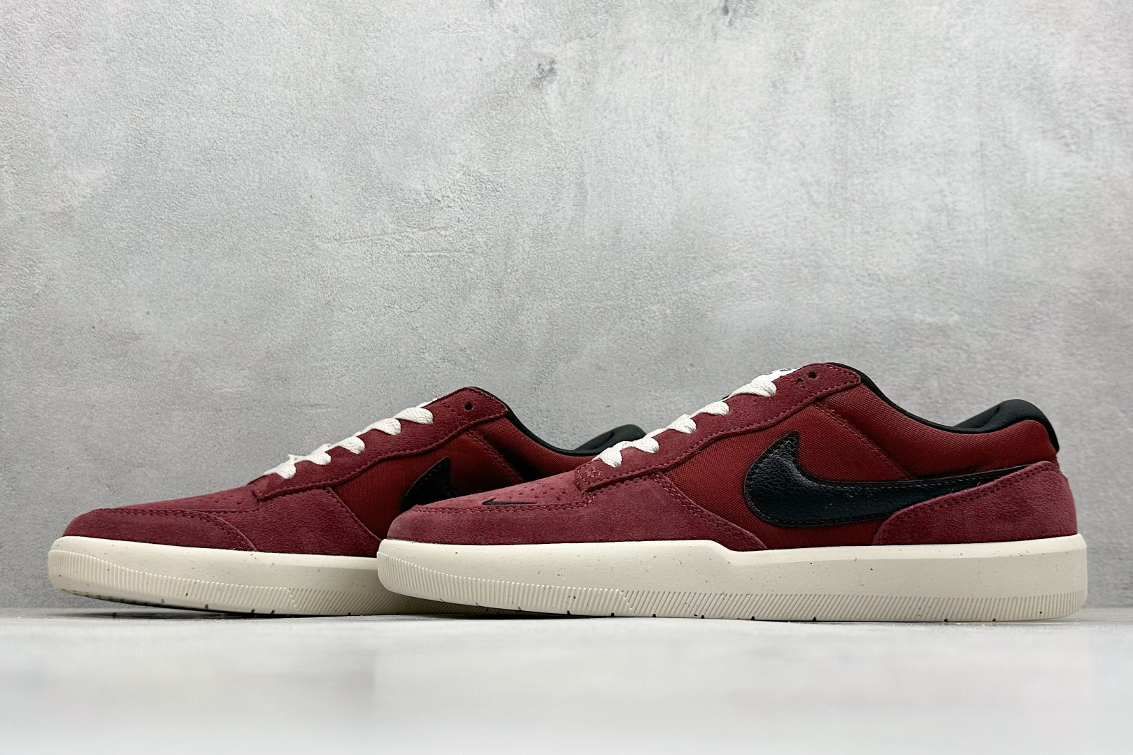 Nike Male Board Shoes S