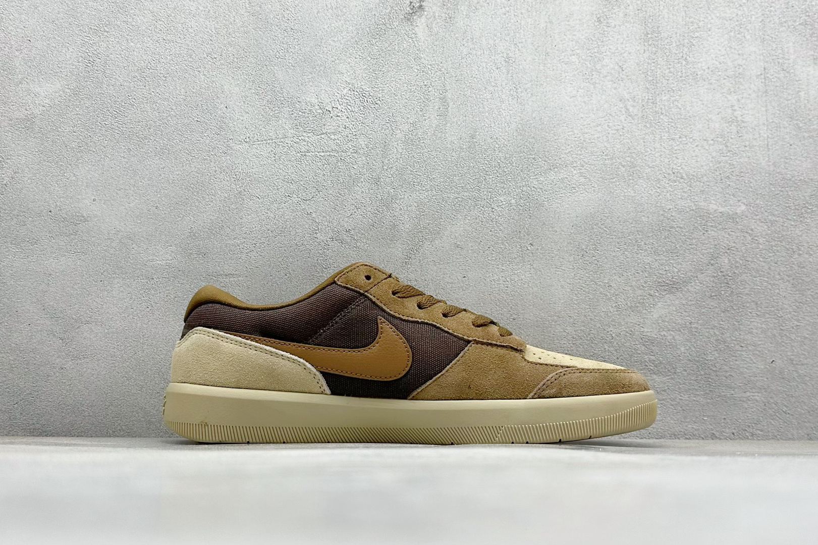 Nike Male Board Shoes S