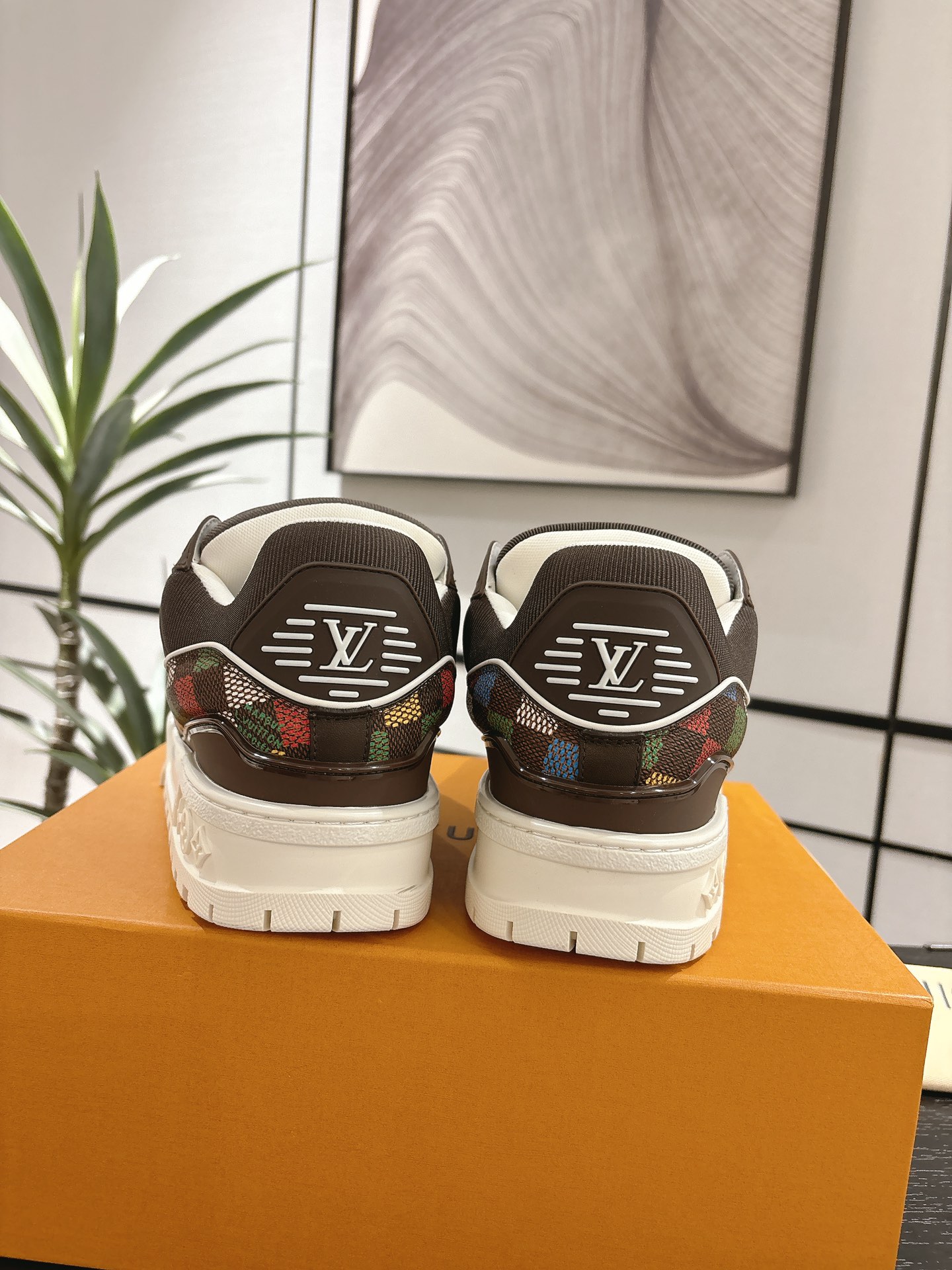 Louis Vuitton Couple Basic Shoes L