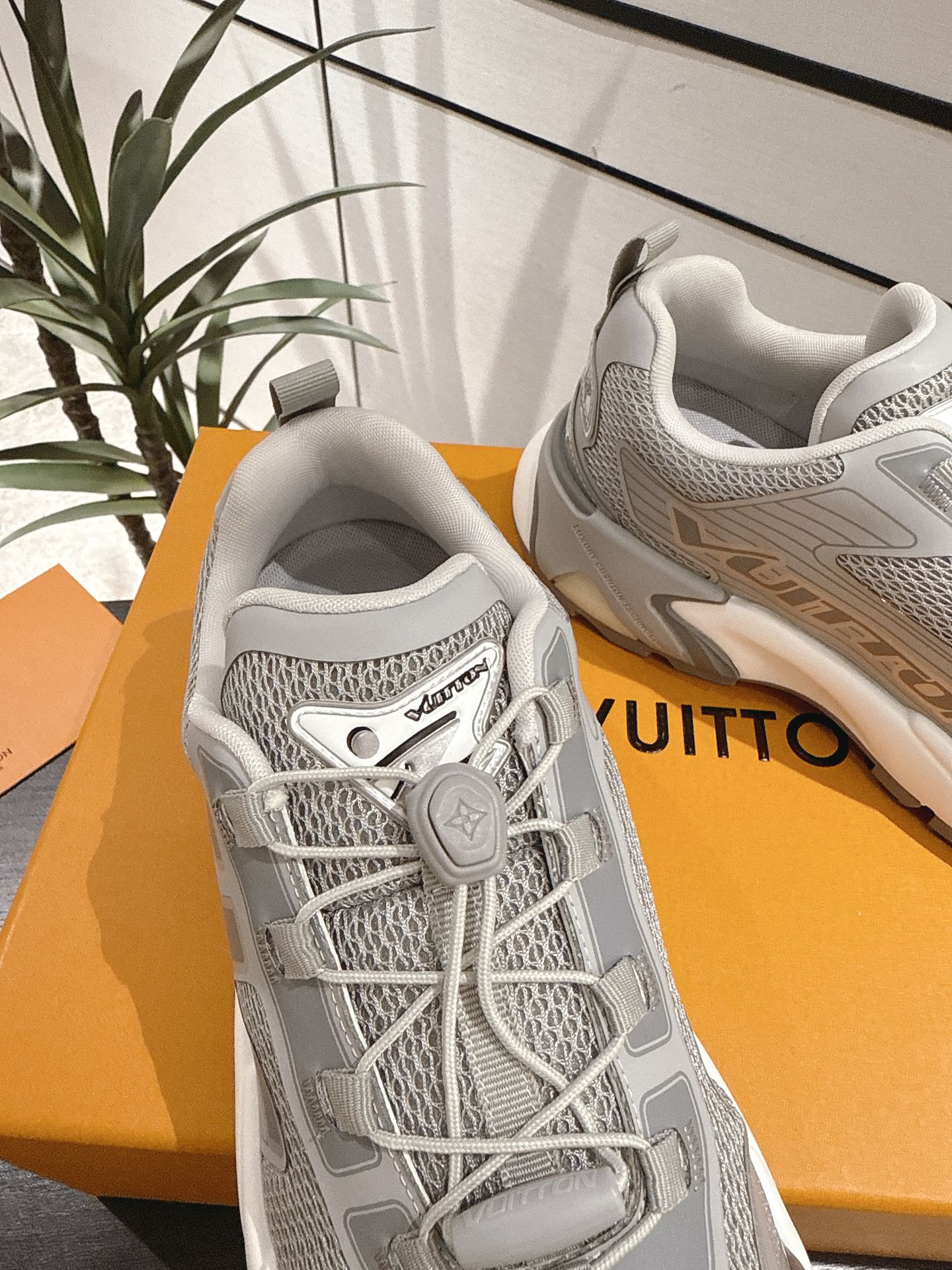 Louis Vuitton Male Running Shoes Breathable M-l-s