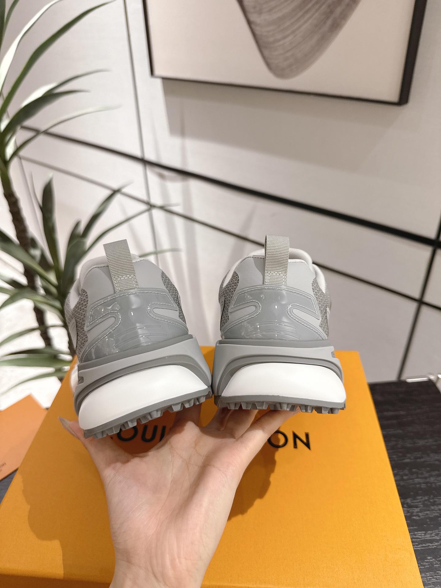 Louis Vuitton Male Running Shoes Breathable M-l-s