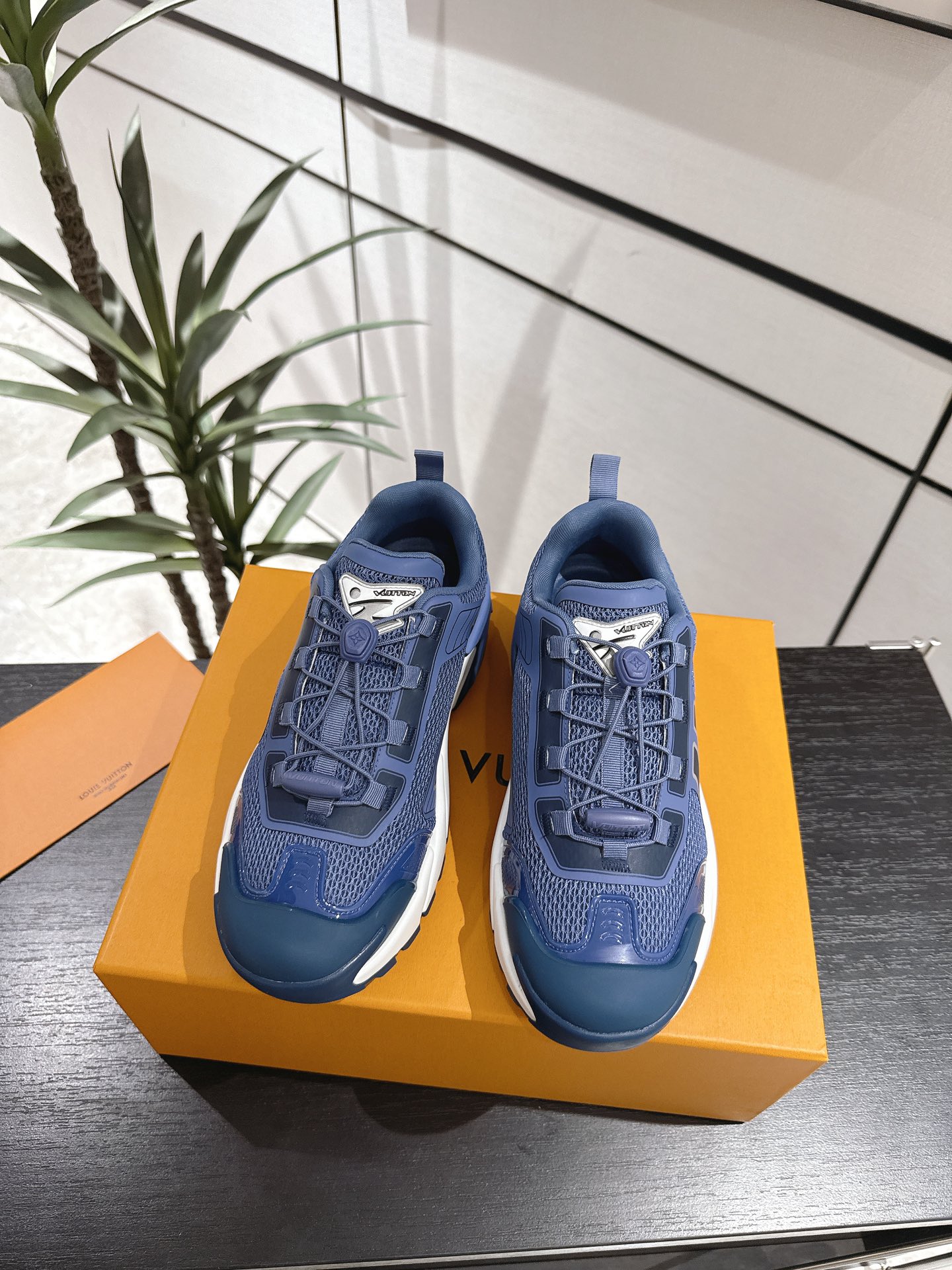 Louis Vuitton Male Running Shoes Breathable M-l-s