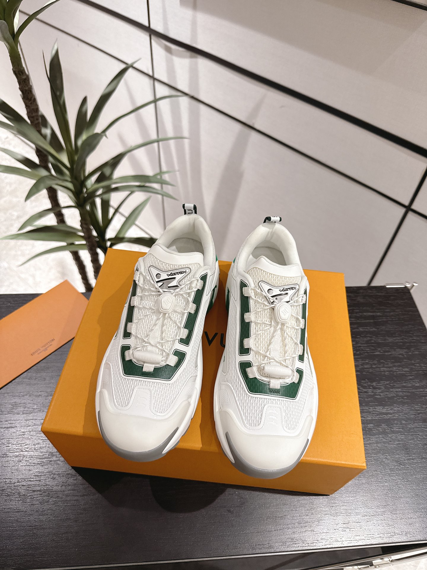 Louis Vuitton Male Running Shoes Breathable M-l-s