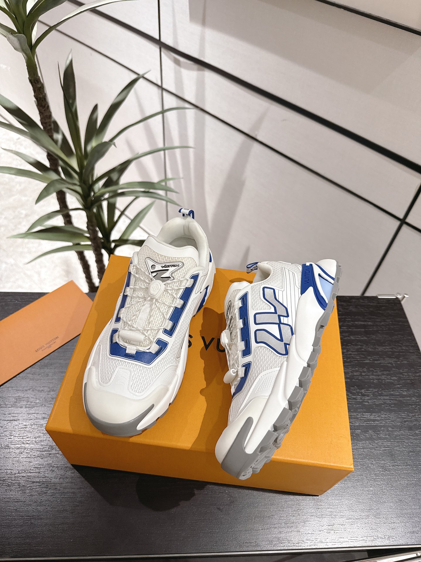 Louis Vuitton Male Running Shoes Breathable M-l-s