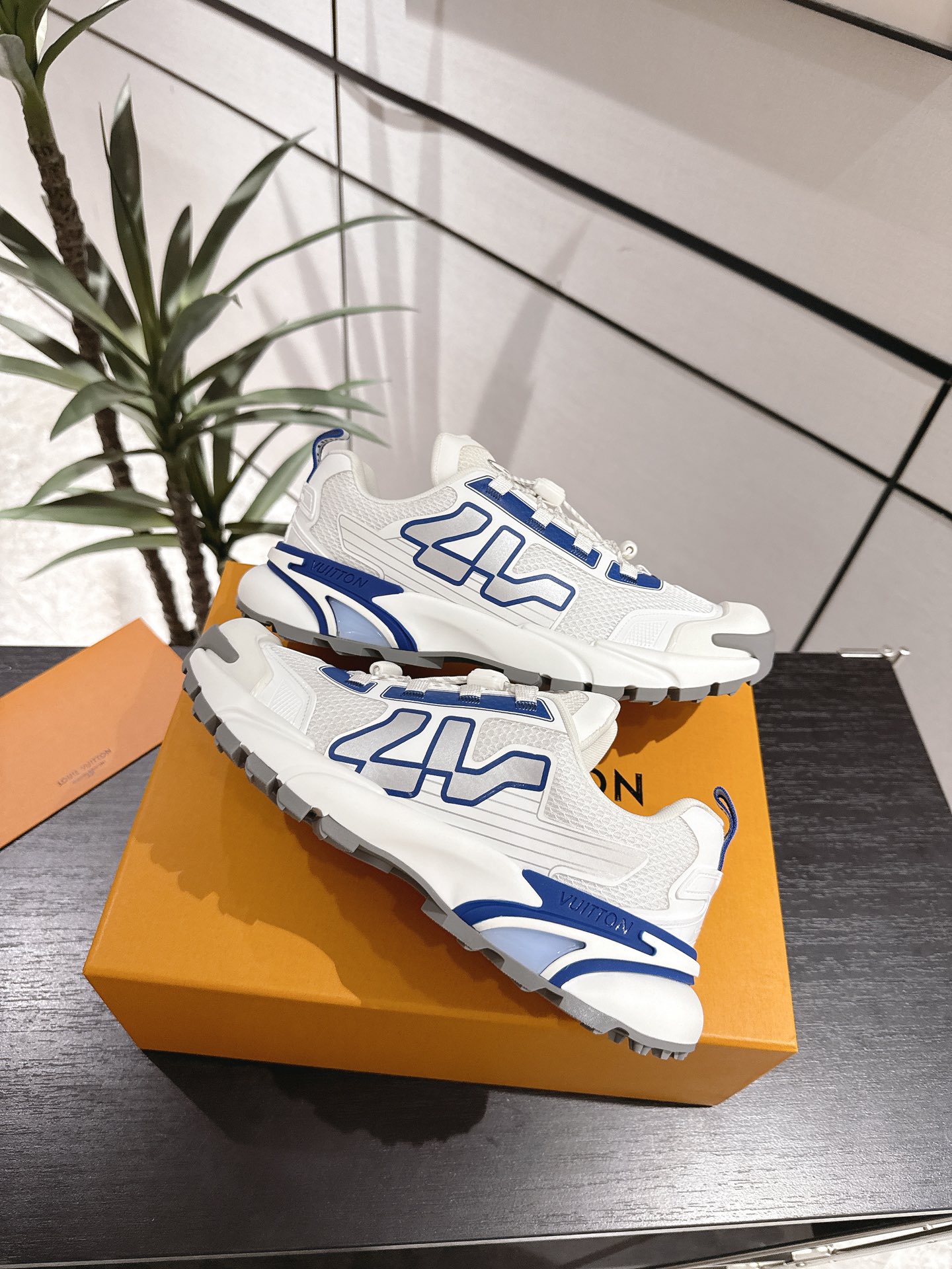 Louis Vuitton Male Running Shoes Breathable M-l-s