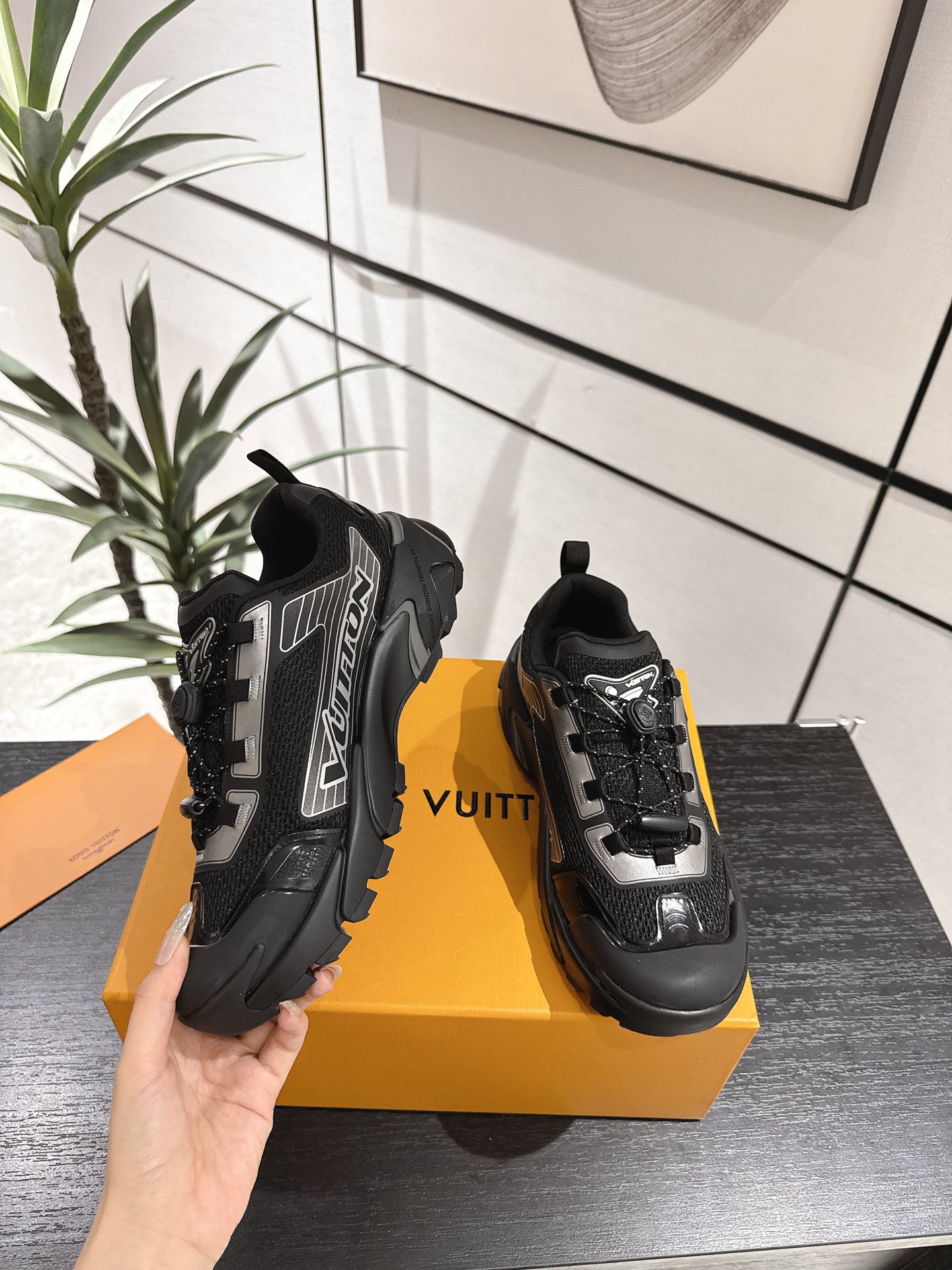 Louis Vuitton Male Running Shoes Breathable M-l-s