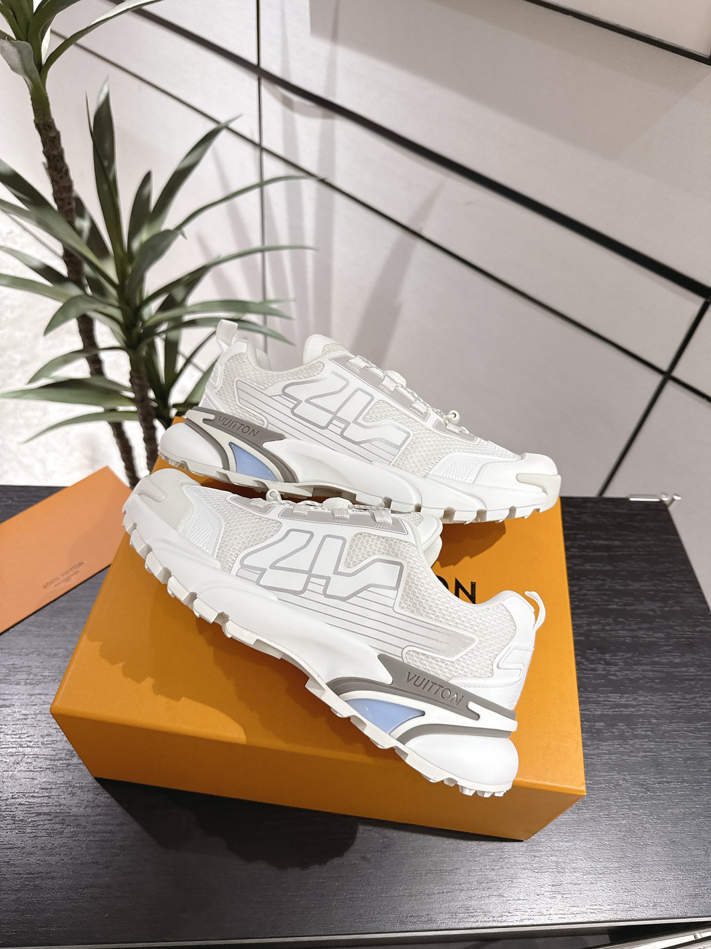 Louis Vuitton Male Running Shoes Breathable M-l-s