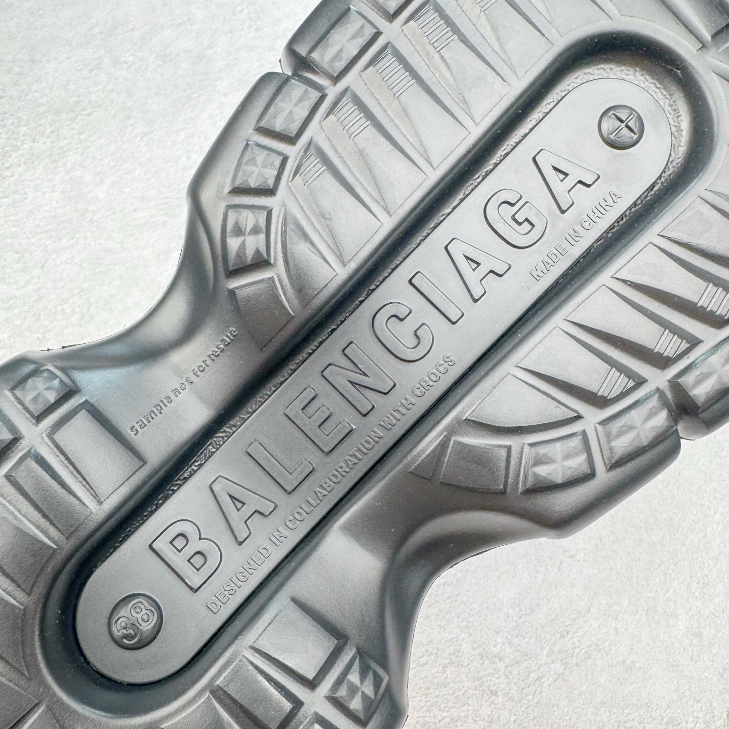 Balenciaga Crocs Sandals L-s