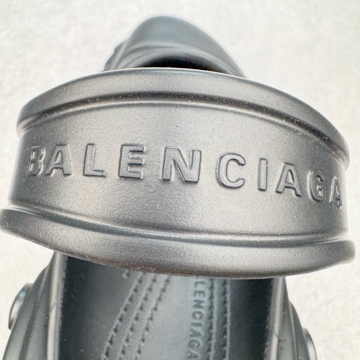 Balenciaga Crocs Sandals L-s