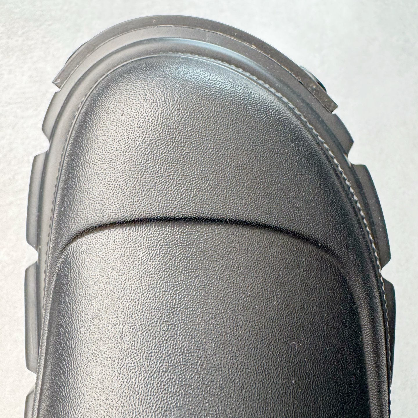 Balenciaga Crocs Sandals L-s